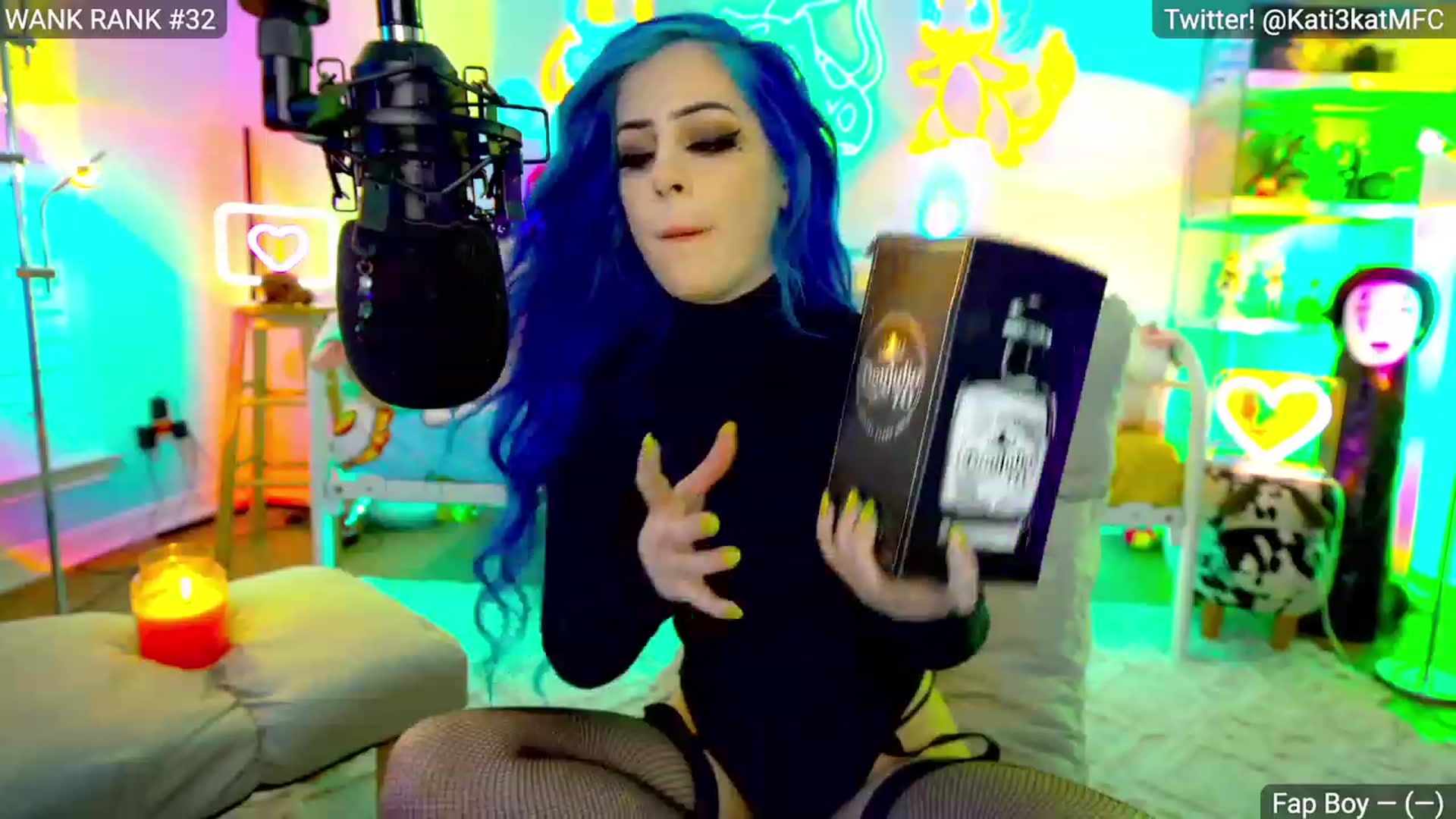 Gallery image thumbnail from Kati3Kat's myfreecams stream on, 11/26/2022, 05:55 image 3 of 20