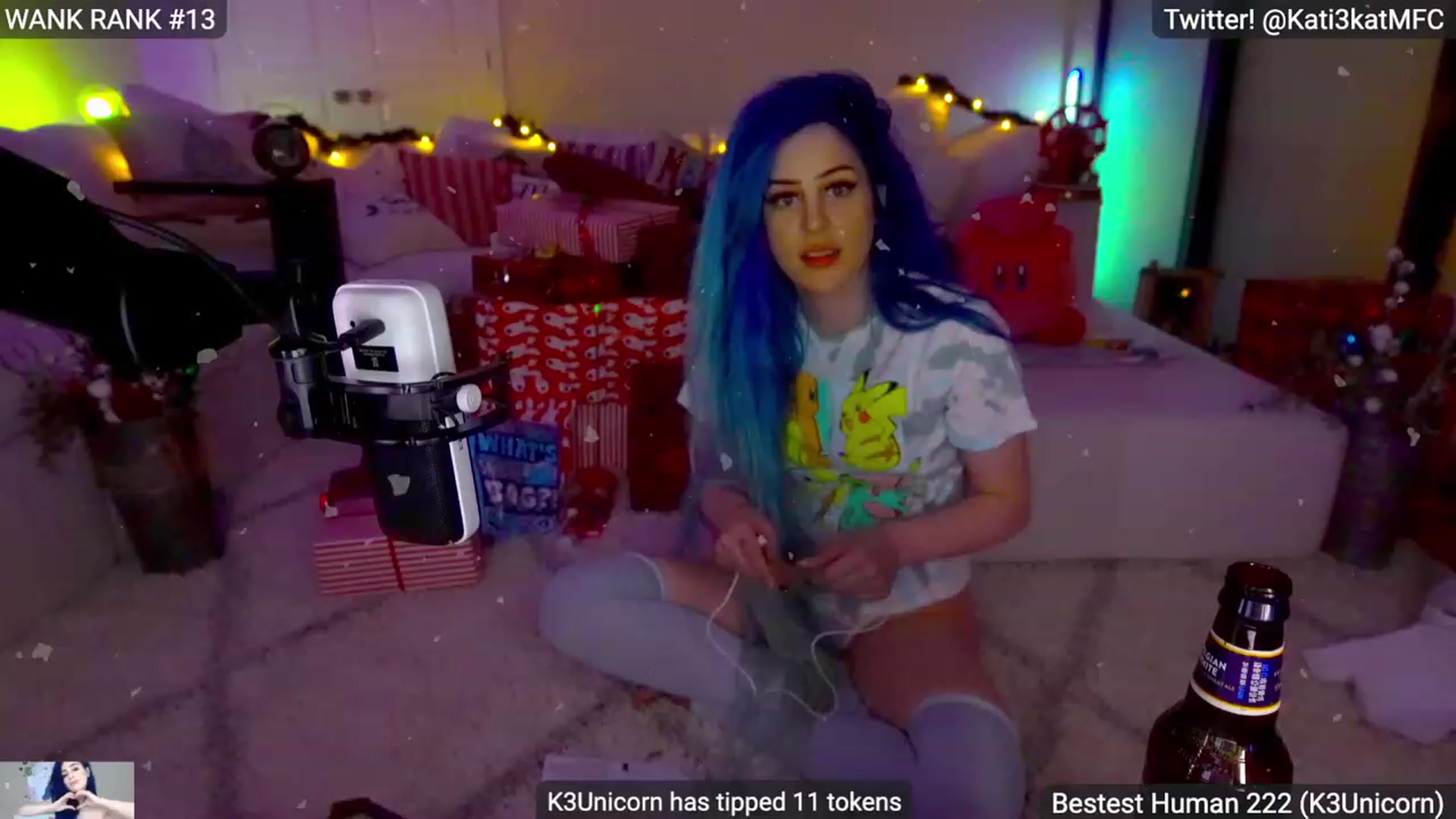 Gallery image thumbnail from Kati3Kat's myfreecams stream on, 12/29/2022, 09:00 image 1 of 20