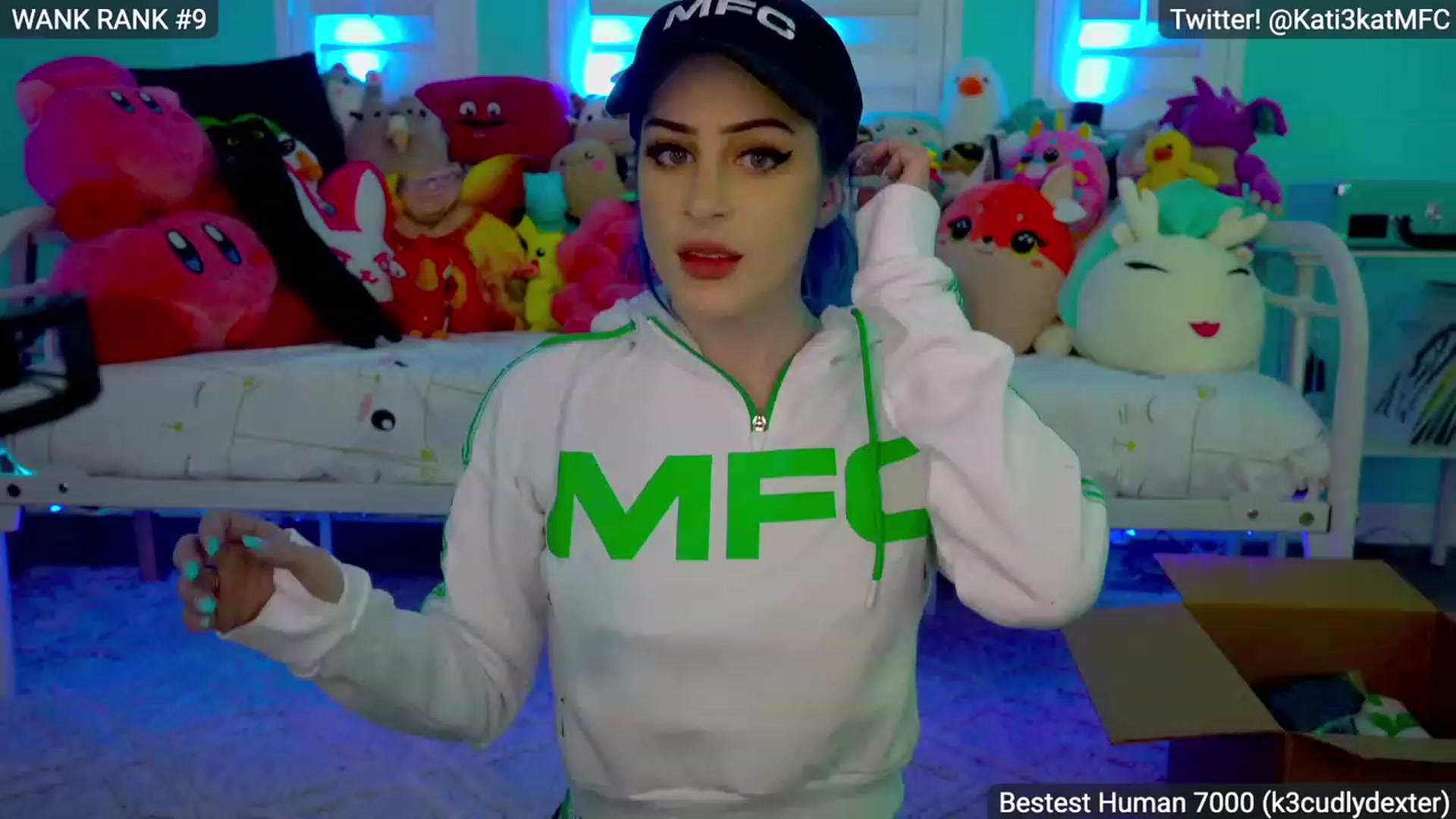 Gallery image thumbnail from Kati3Kat's myfreecams stream on, 01/21/2023, 10:40 image 8 of 20