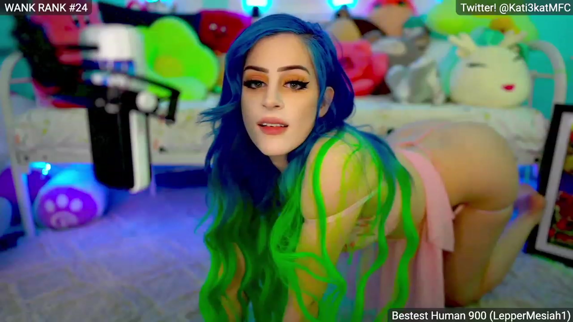Gallery image thumbnail from Kati3Kat's myfreecams stream on, 03/20/2023, 08:33 image 8 of 20