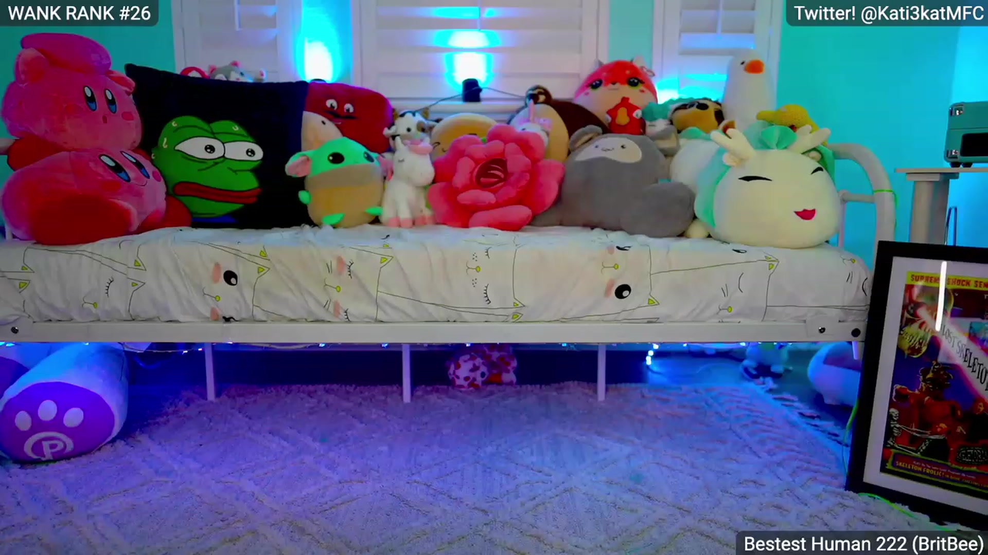 Gallery image thumbnail from Kati3Kat's myfreecams stream on, 03/23/2023, 06:16 image 3 of 20