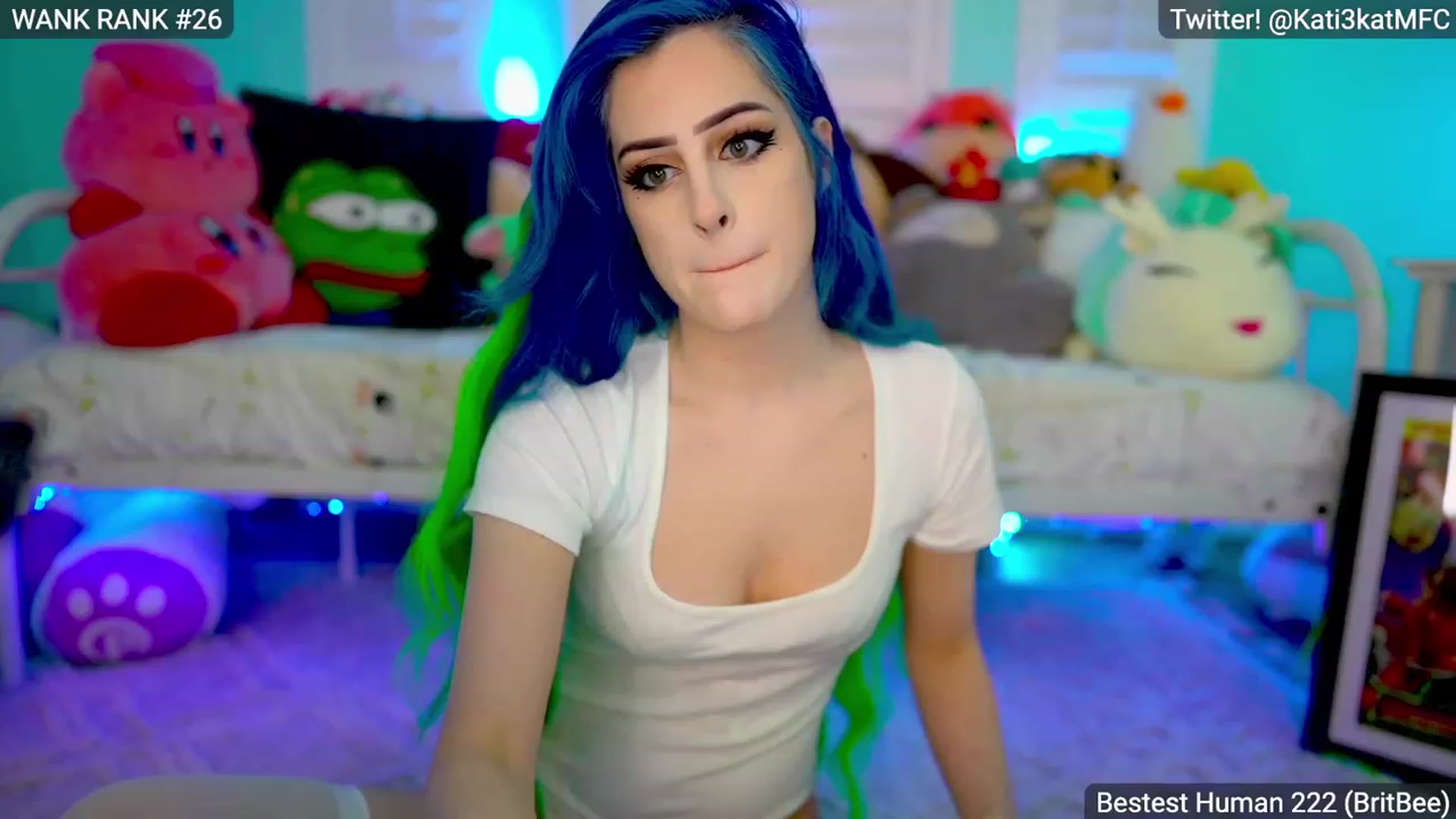 Gallery image thumbnail from Kati3Kat's myfreecams stream on, 03/23/2023, 06:16 image 6 of 20