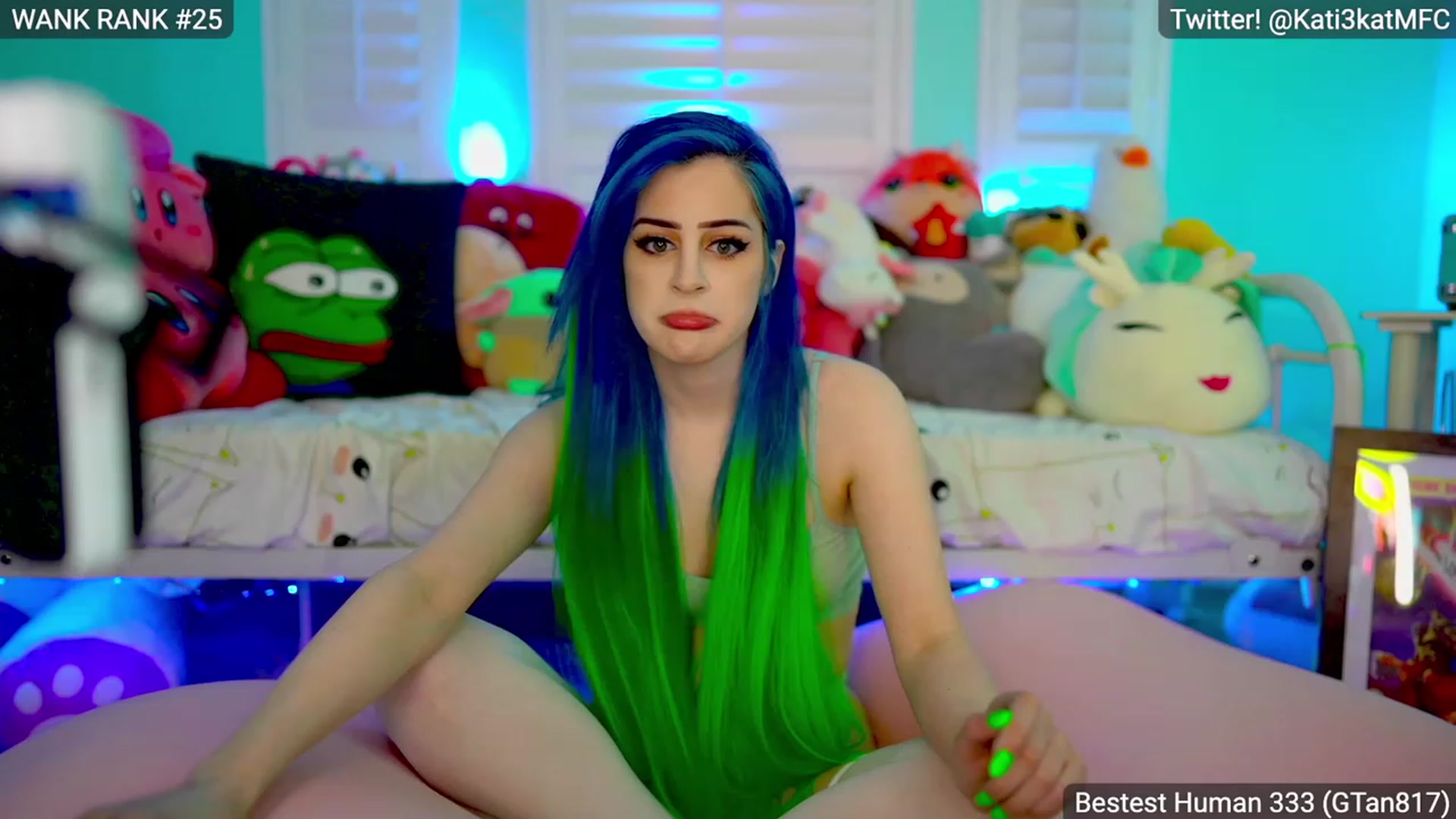 Gallery image thumbnail from Kati3Kat's myfreecams stream on, 03/26/2023, 06:46 image 14 of 20