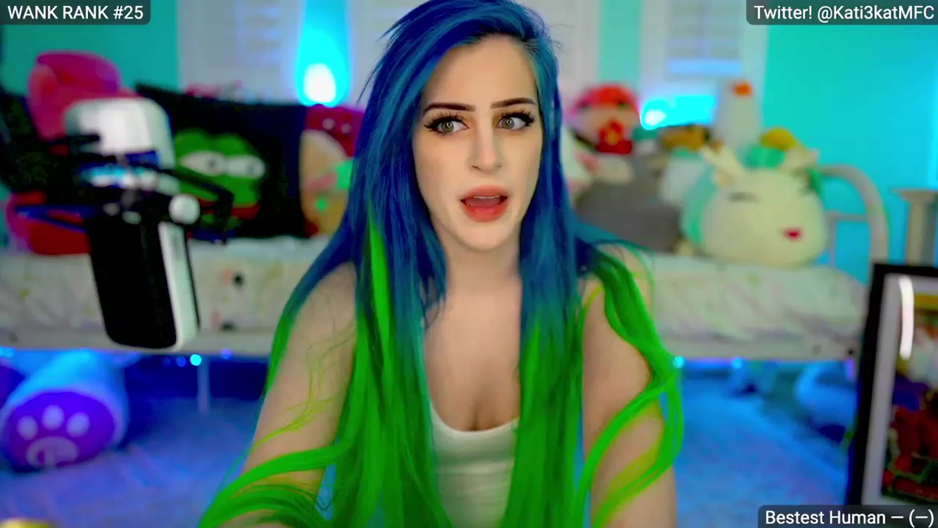 Gallery image thumbnail from Kati3Kat's myfreecams stream on, 03/26/2023, 06:46 image 1 of 20