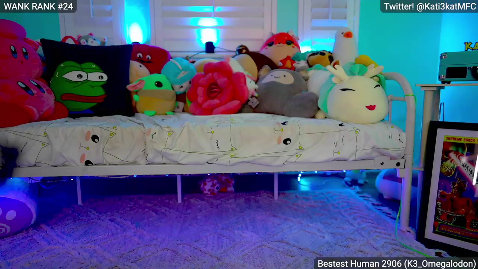 Gallery image thumbnail from Kati3Kat's myfreecams stream on, 03/31/2023, 07:21 image 11 of 20