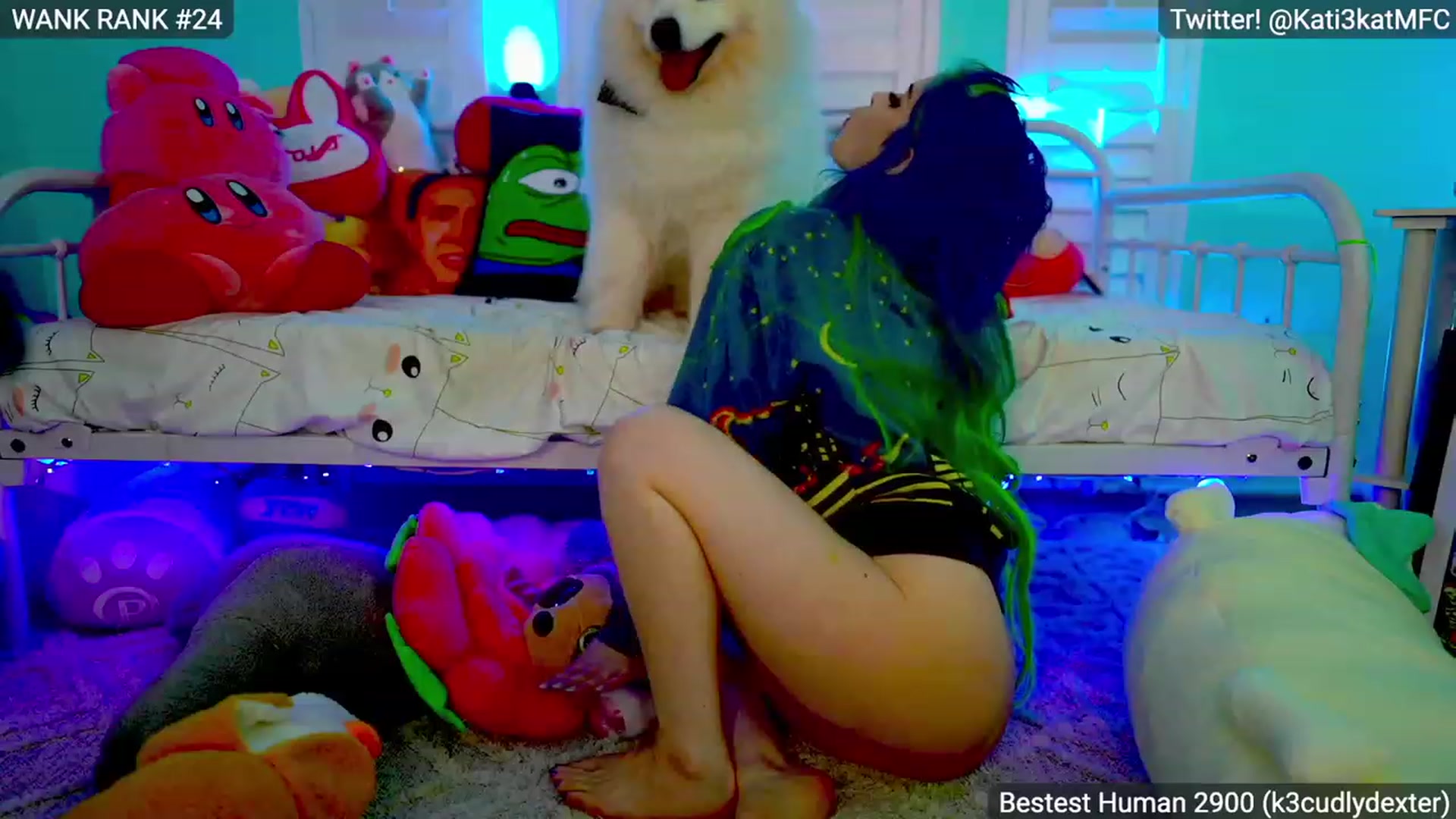 Gallery image thumbnail from Kati3Kat's myfreecams stream on, 04/14/2023, 07:11 image 7 of 20