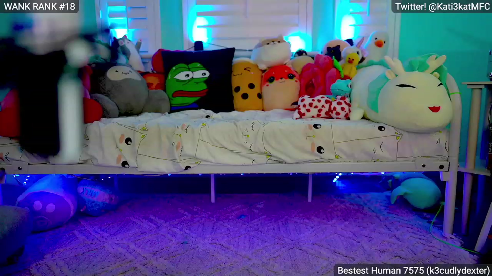 Gallery image thumbnail from Kati3Kat's myfreecams stream on, 04/15/2023, 09:10 image 6 of 20