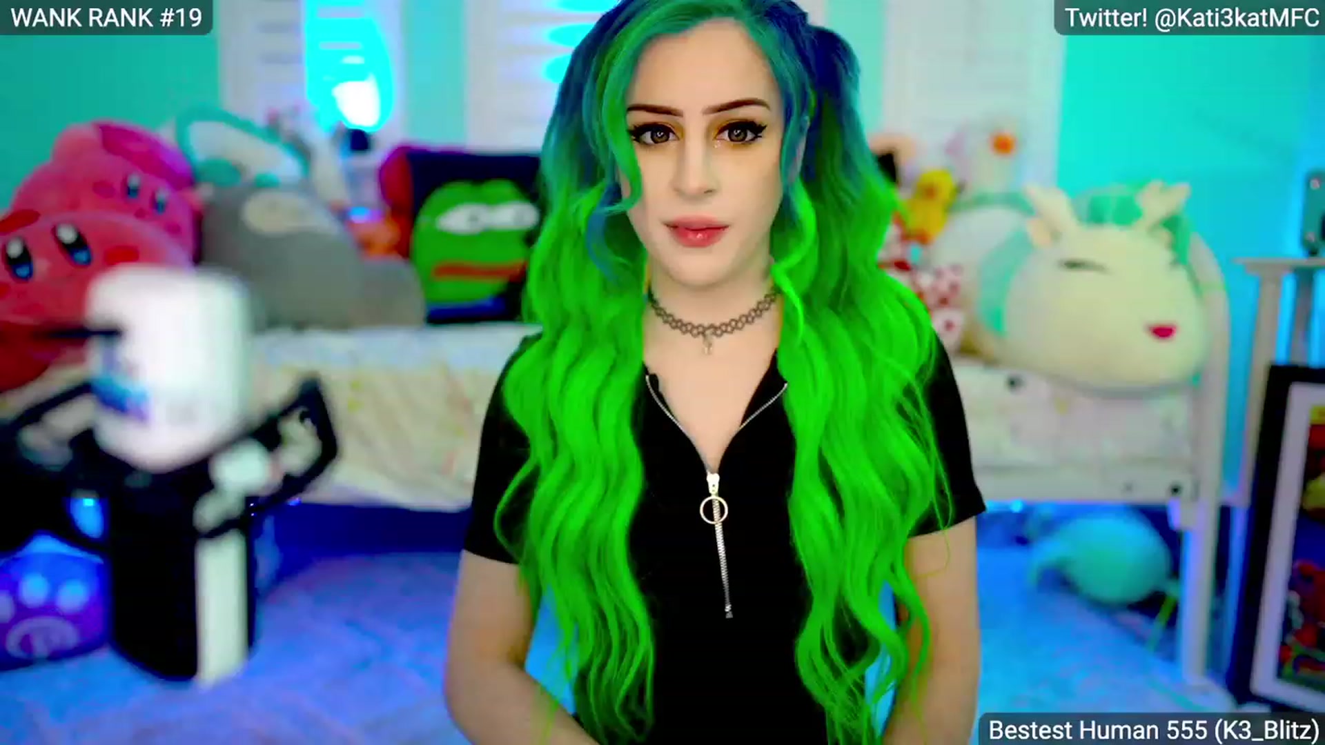 Gallery image thumbnail from Kati3Kat's myfreecams stream on, 04/17/2023, 06:28 image 2 of 20