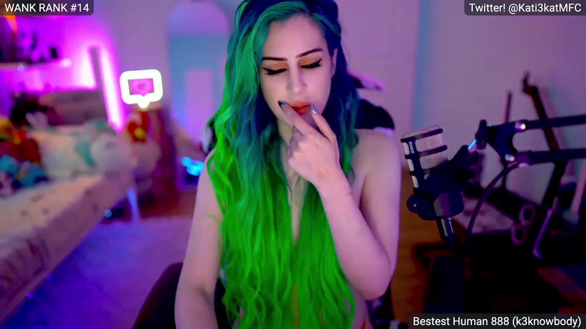 Gallery image thumbnail from Kati3Kat's myfreecams stream on, 04/23/2023, 07:59 image 7 of 20
