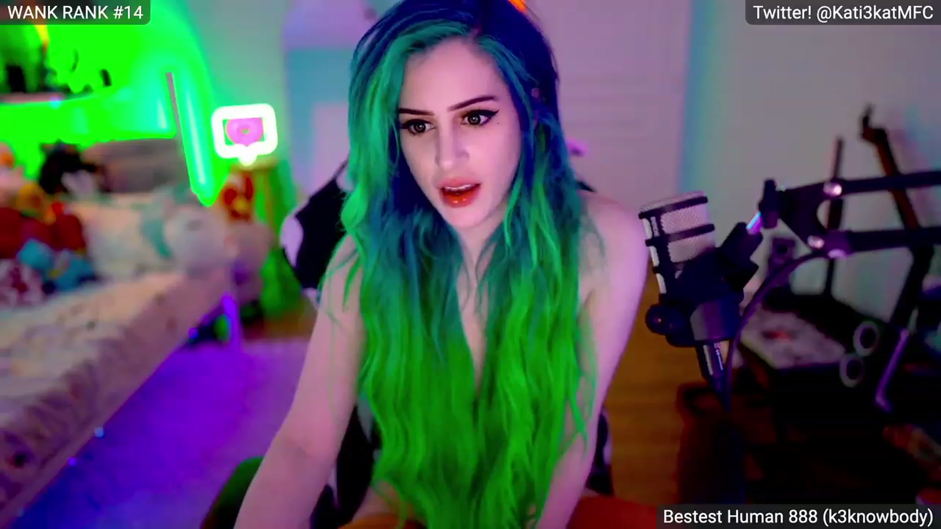 Gallery image thumbnail from Kati3Kat's myfreecams stream on, 04/23/2023, 07:59 image 12 of 20