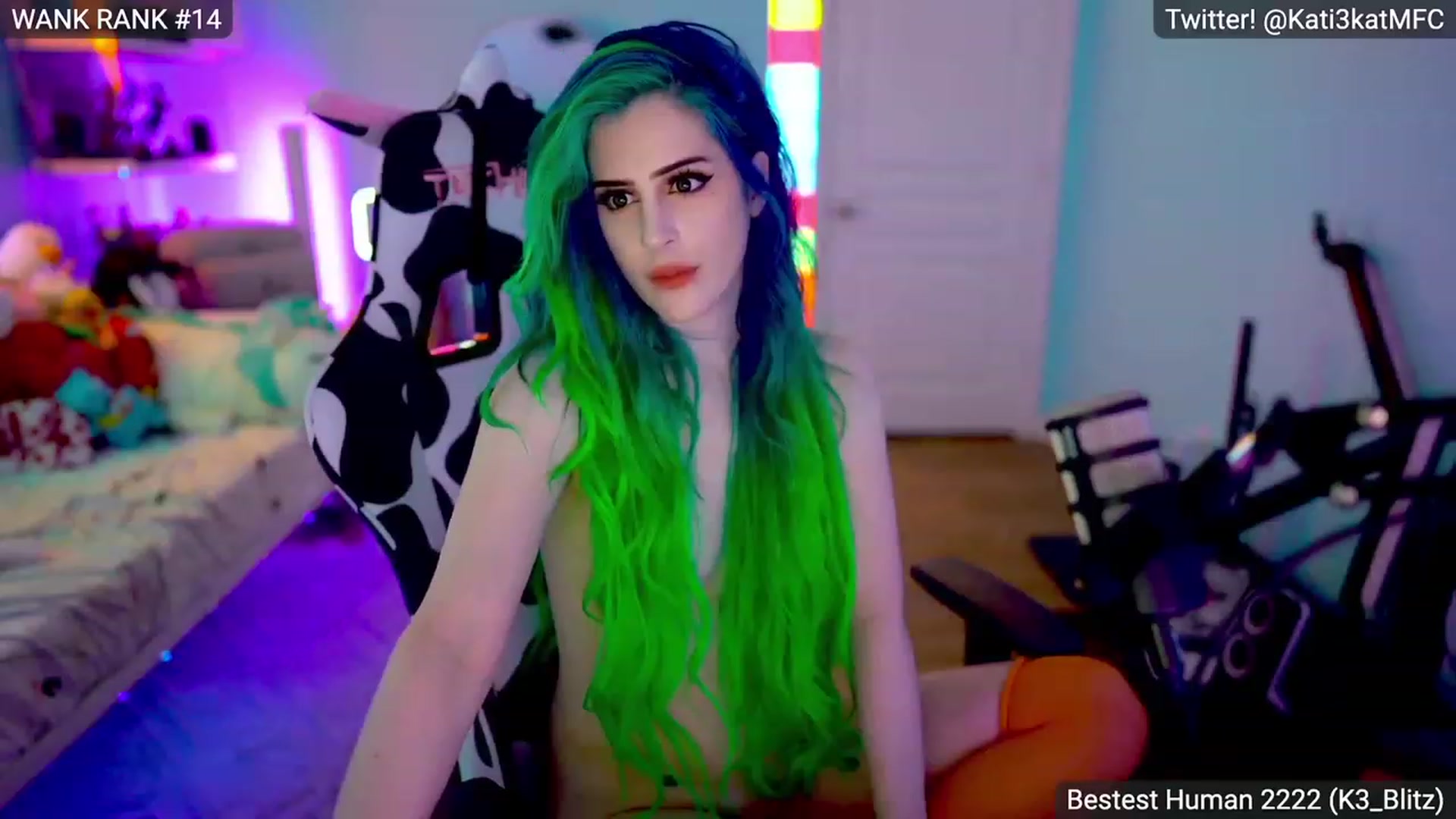Gallery image thumbnail from Kati3Kat's myfreecams stream on, 04/23/2023, 09:04 image 13 of 20