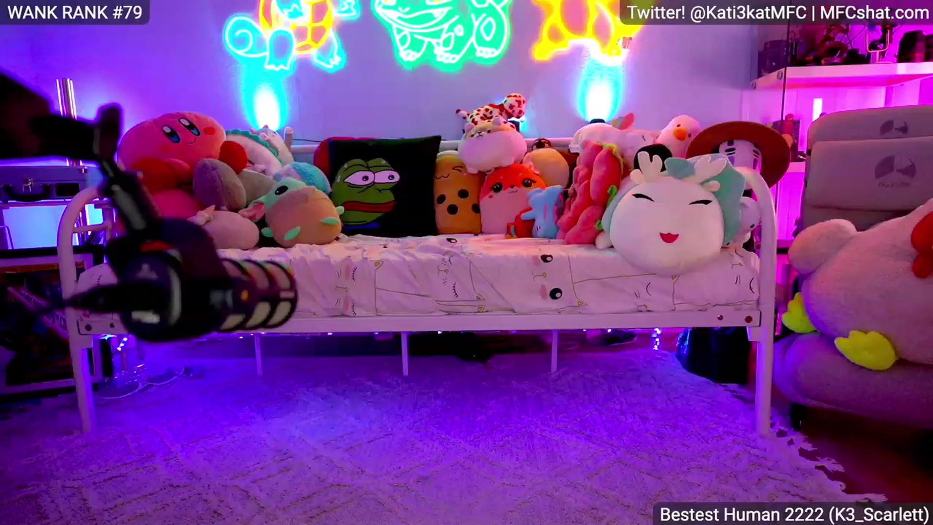 Gallery image thumbnail from Kati3Kat's myfreecams stream on, 05/15/2023, 05:47 image 14 of 20
