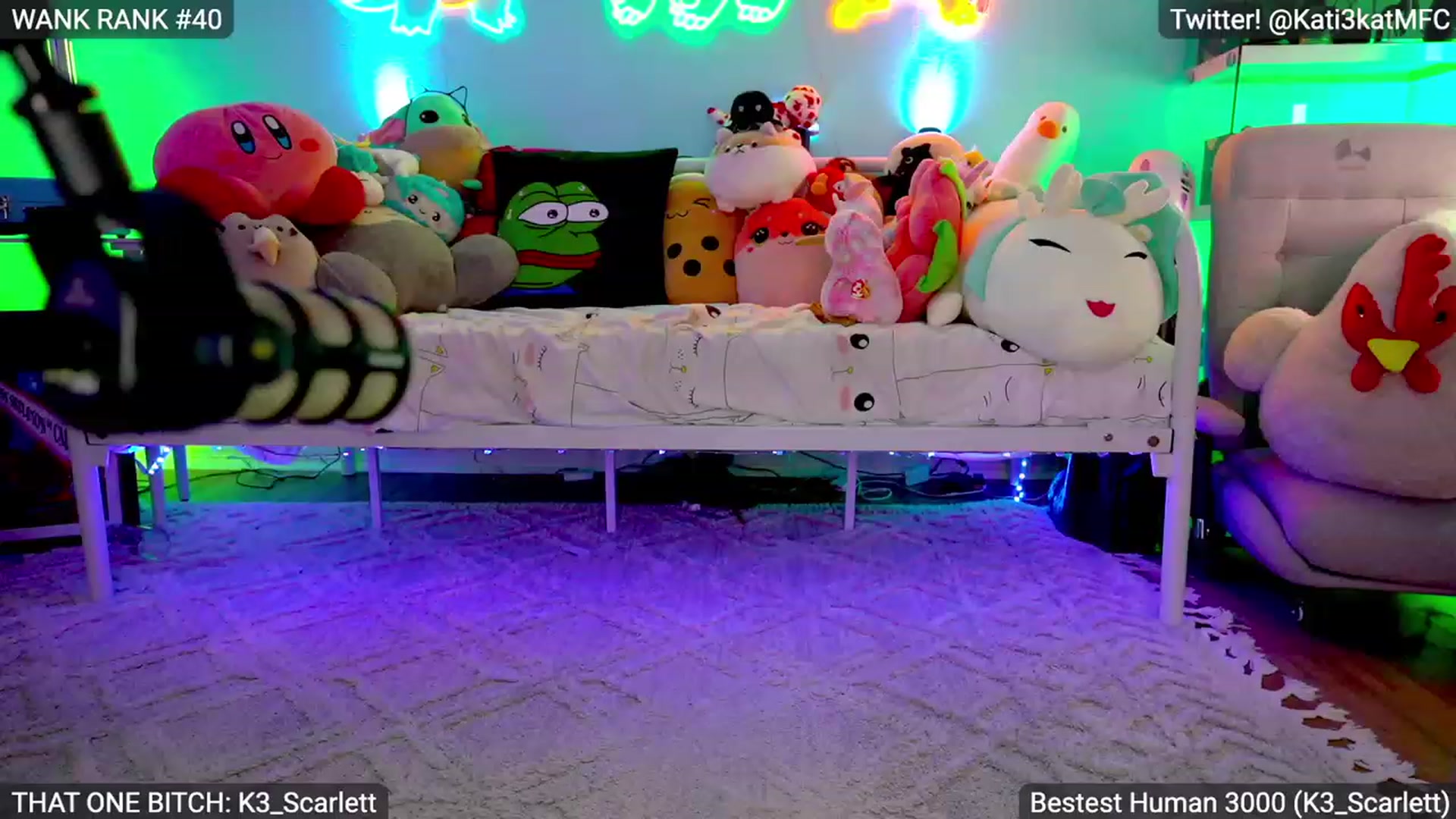 Gallery image thumbnail from Kati3Kat's myfreecams stream on, 05/26/2023, 06:06 image 17 of 20