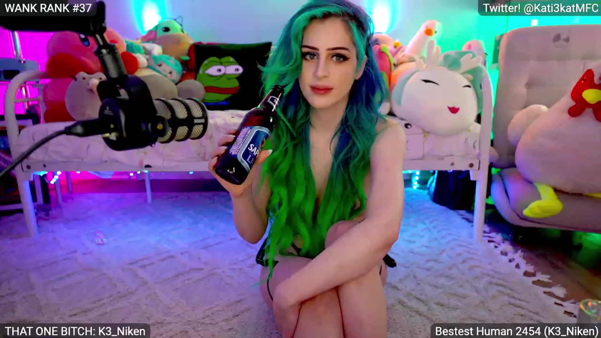 Gallery image thumbnail from Kati3Kat's myfreecams stream on, 05/27/2023, 05:14 image 13 of 20