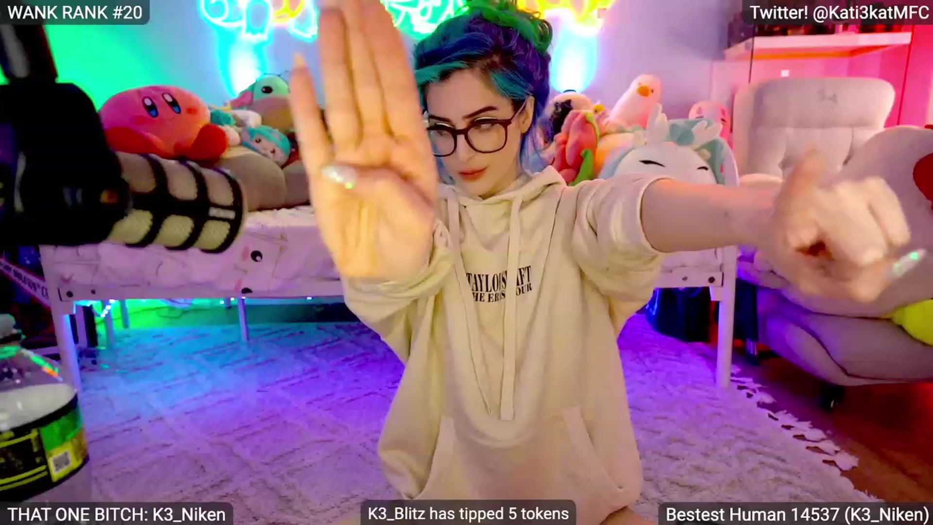 Gallery image thumbnail from Kati3Kat's myfreecams stream on, 05/29/2023, 08:31 image 14 of 20