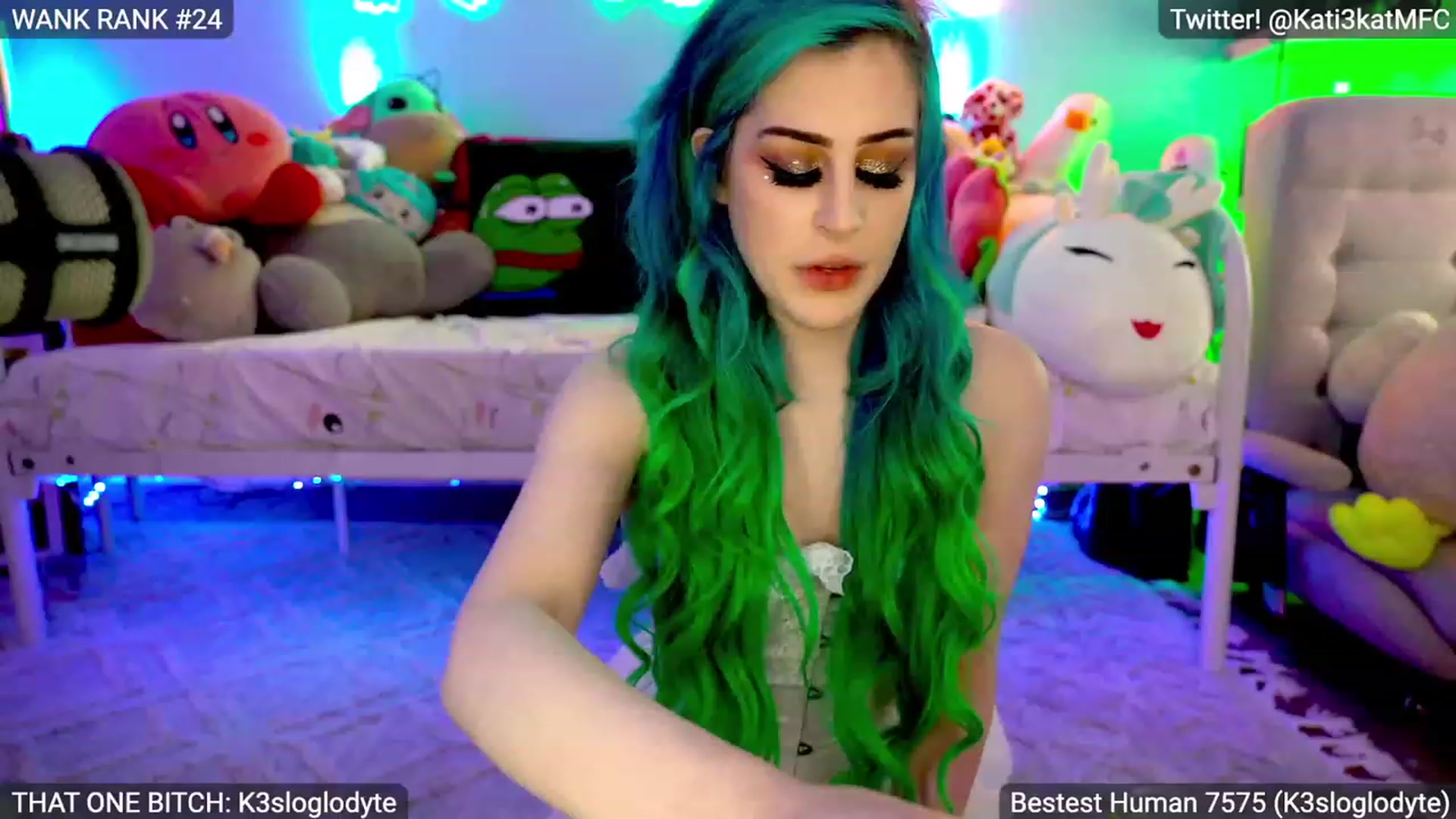 Gallery image thumbnail from Kati3Kat's myfreecams stream on, 06/01/2023, 06:38 image 1 of 20