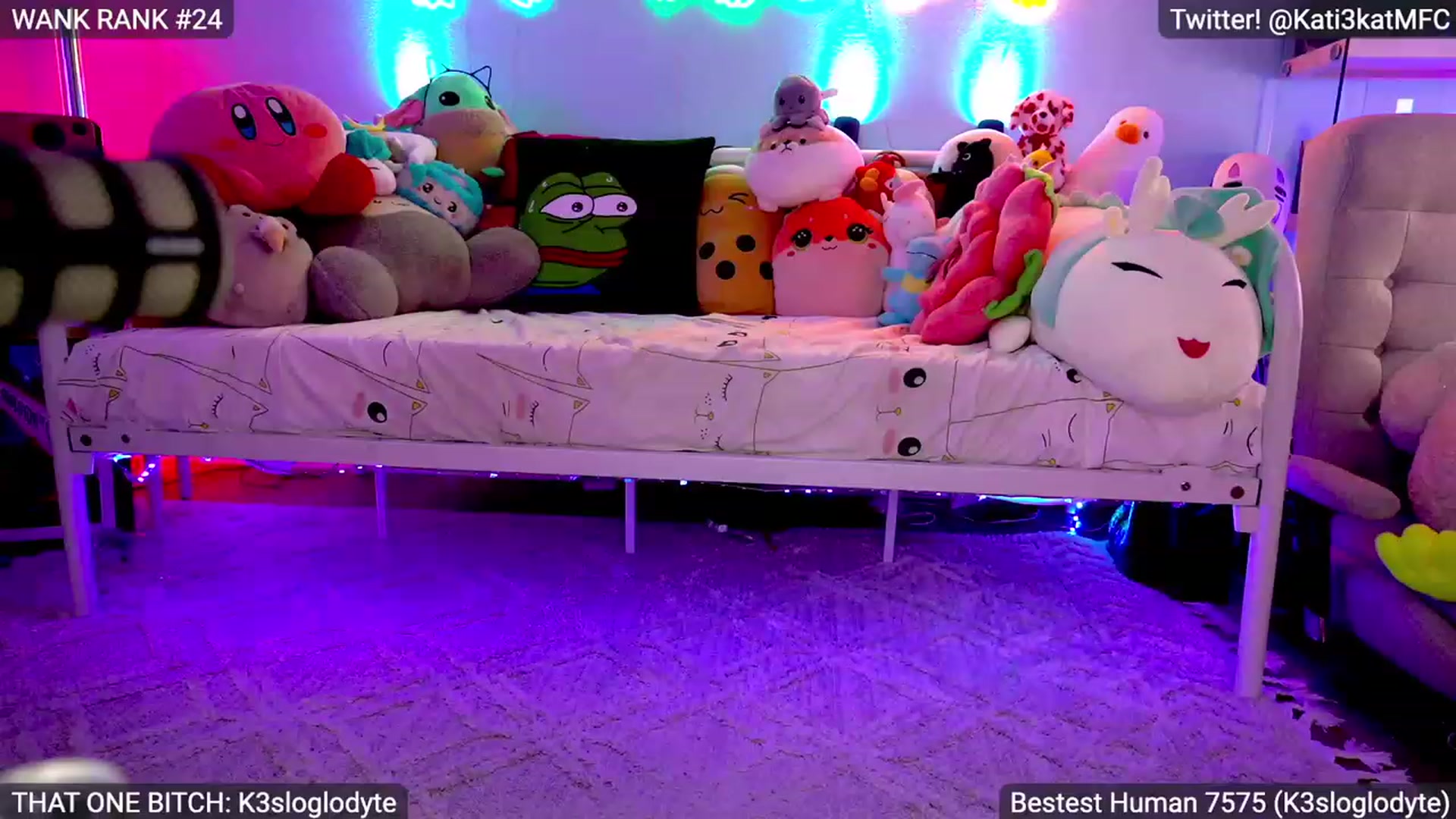 Gallery image thumbnail from Kati3Kat's myfreecams stream on, 06/01/2023, 06:38 image 4 of 20