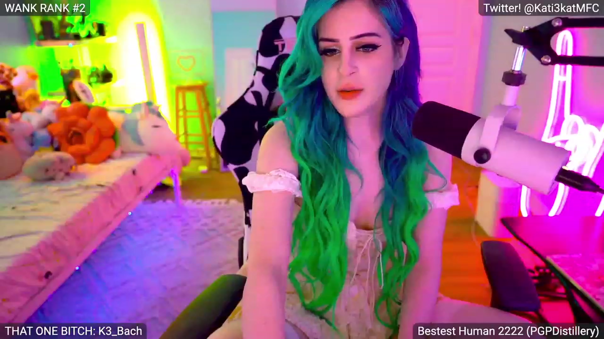Gallery image thumbnail from Kati3Kat's myfreecams stream on, 06/05/2023, 08:19 image 2 of 20