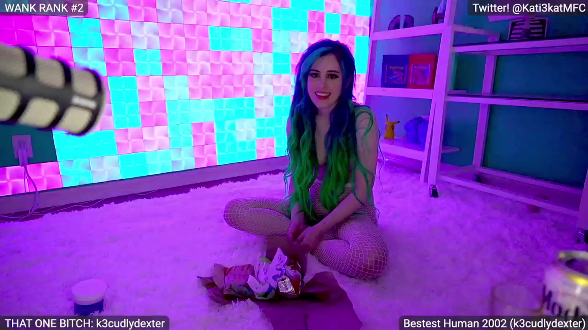 Gallery image thumbnail from Kati3Kat's myfreecams stream on, 06/06/2023, 06:21 image 16 of 20