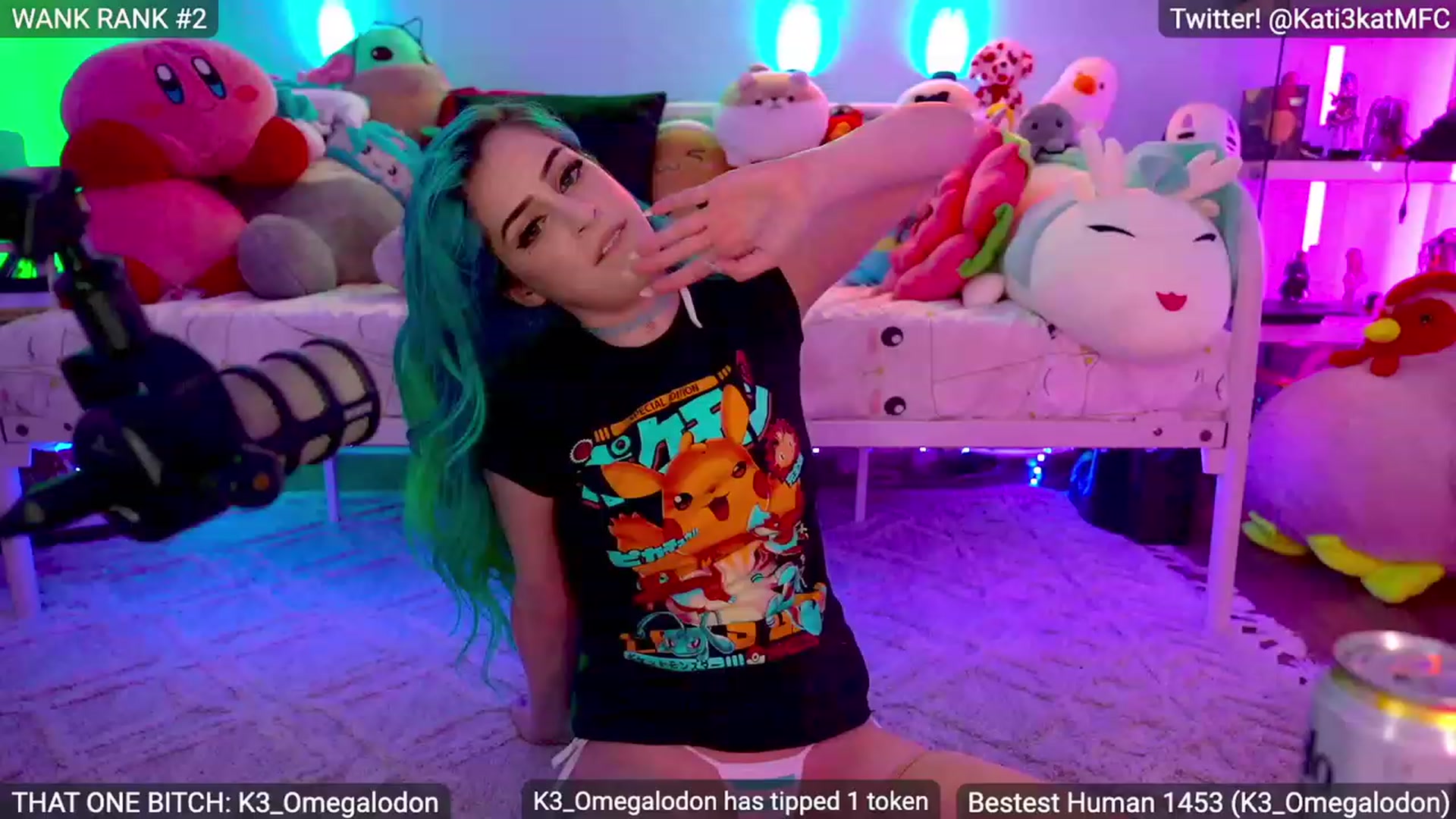 Gallery image thumbnail from Kati3Kat's myfreecams stream on, 06/16/2023, 04:05 image 1 of 20