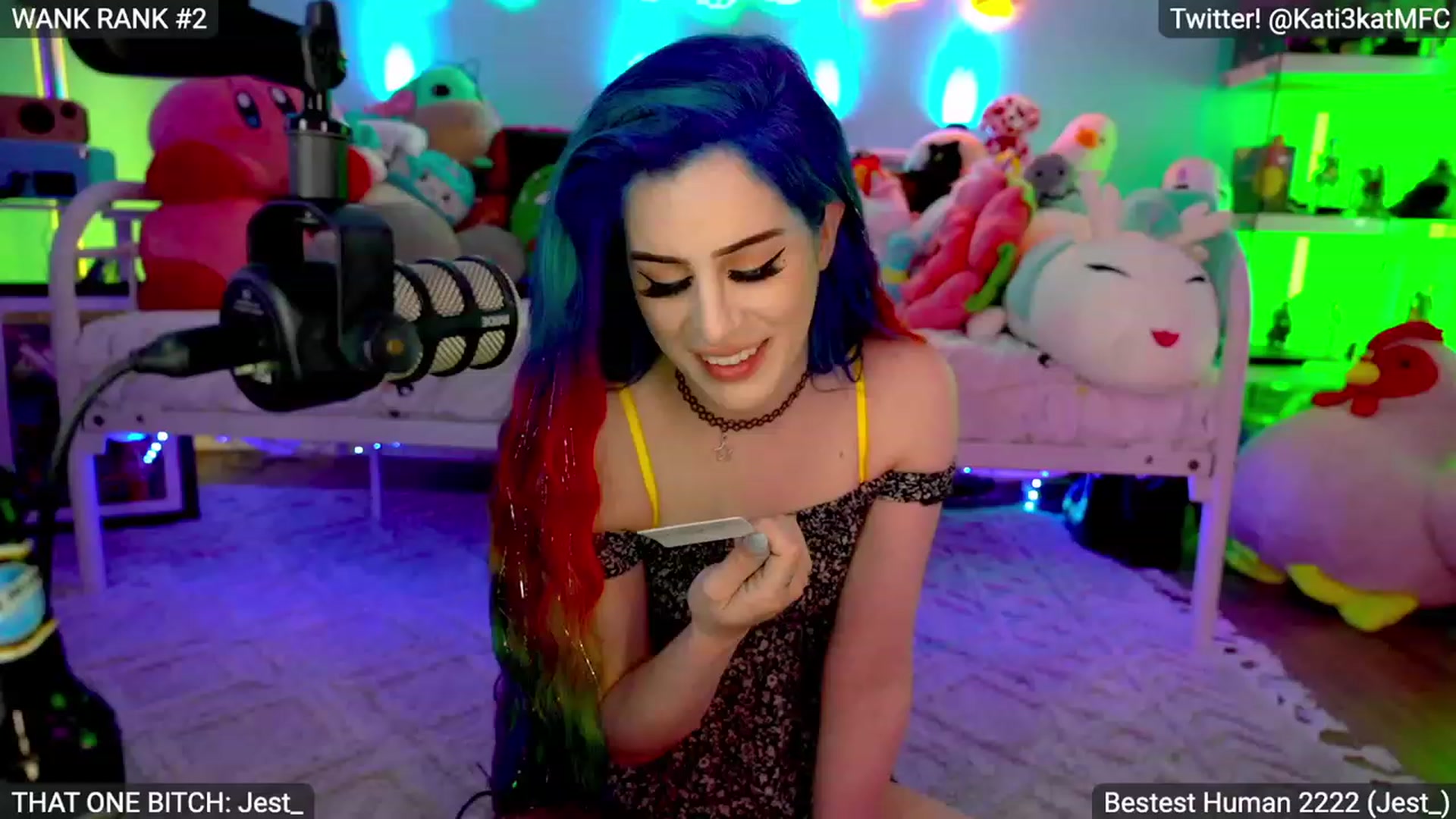 Gallery image thumbnail from Kati3Kat's myfreecams stream on, 06/18/2023, 04:38 image 1 of 20