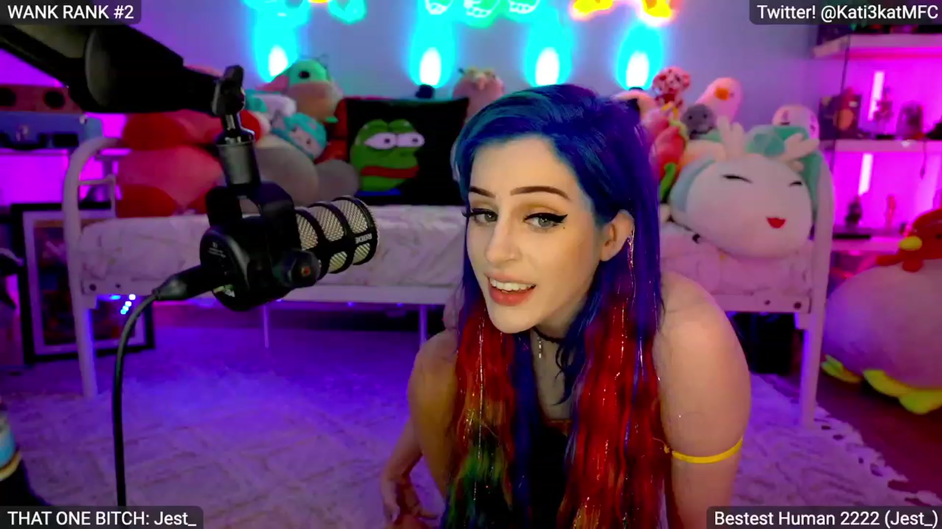 Gallery image thumbnail from Kati3Kat's myfreecams stream on, 06/18/2023, 05:27 image 2 of 20