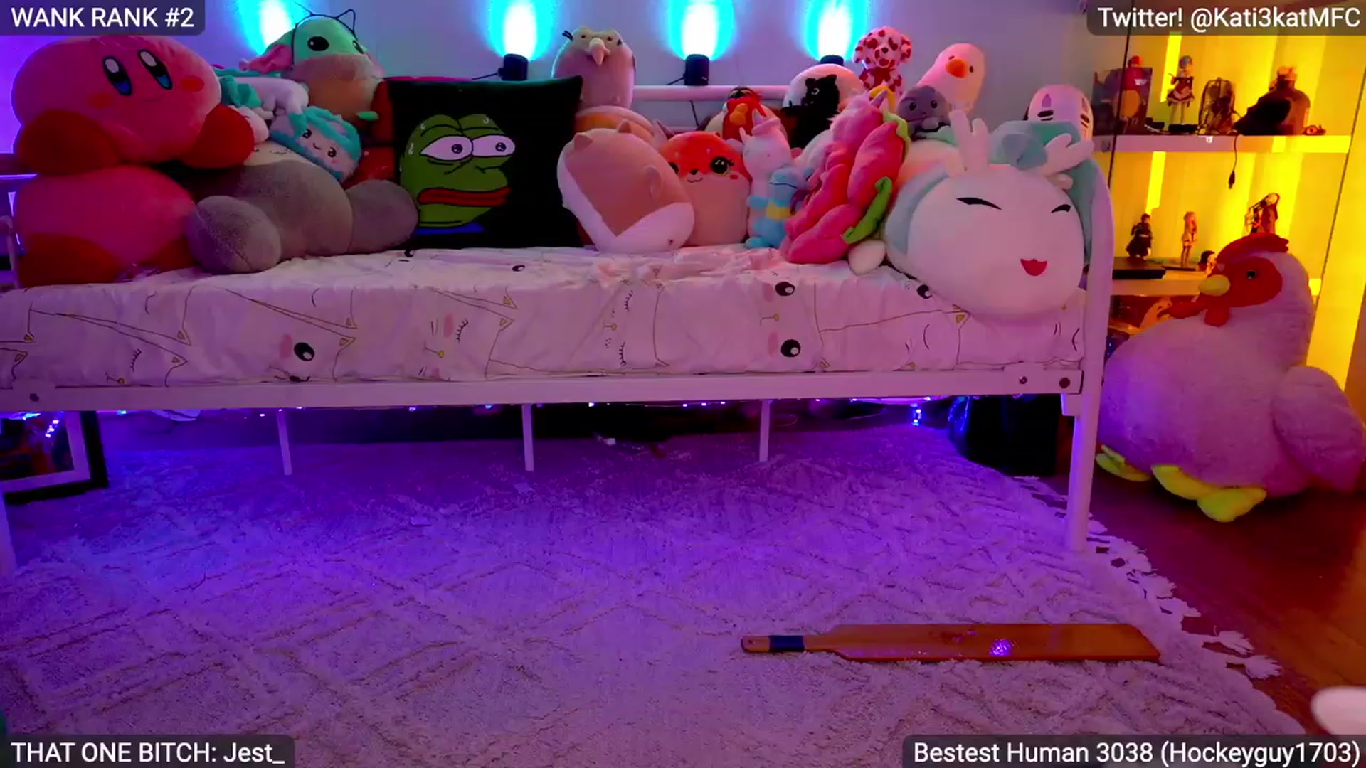 Gallery image thumbnail from Kati3Kat's myfreecams stream on, 06/18/2023, 07:13 image 12 of 20