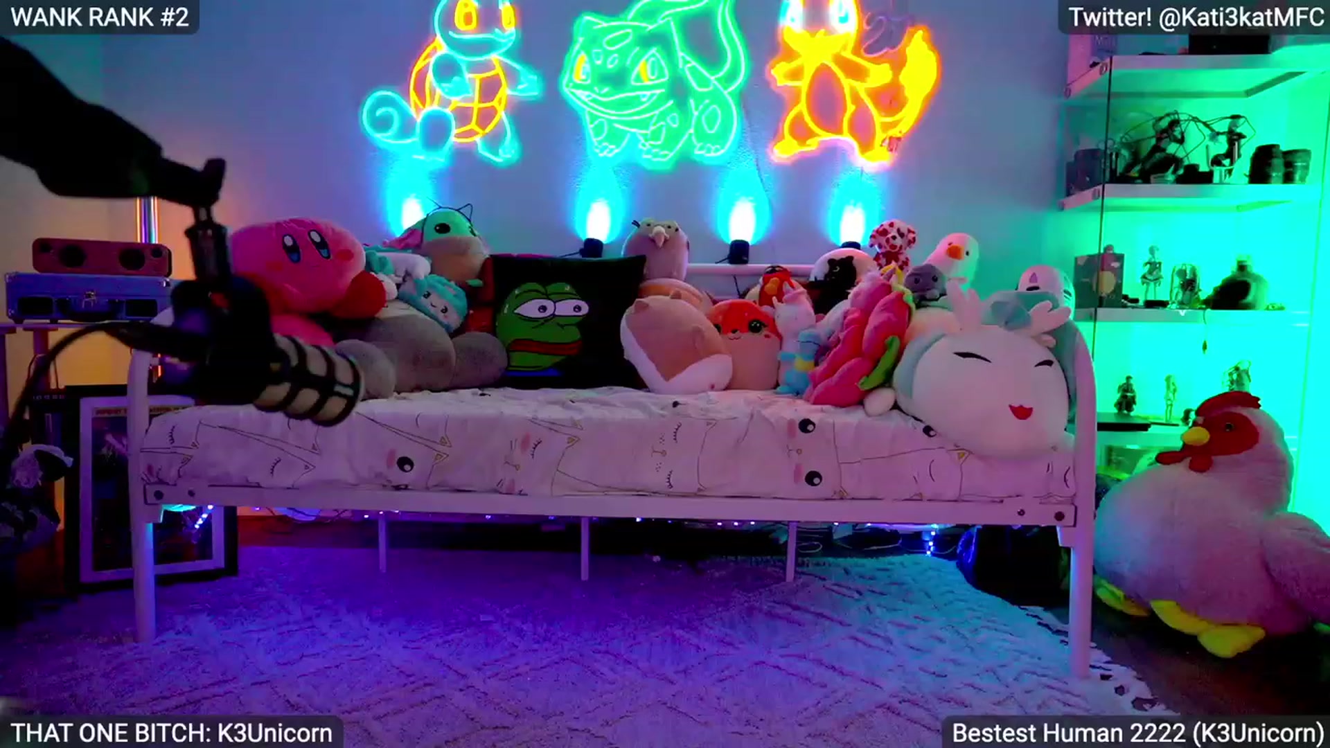 Gallery image thumbnail from Kati3Kat's myfreecams stream on, 06/19/2023, 05:31 image 6 of 20