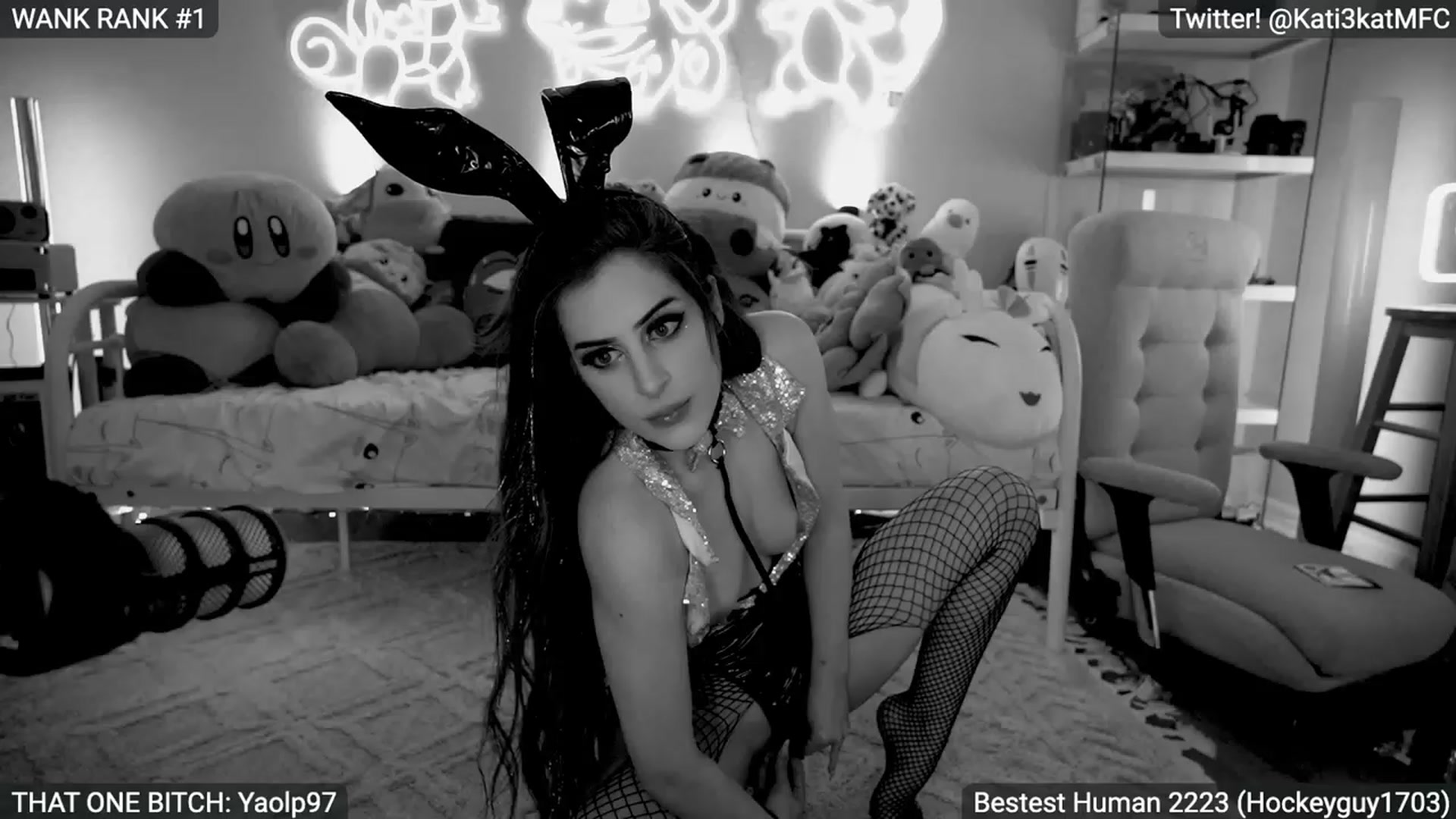 Gallery image thumbnail from Kati3Kat's myfreecams stream on, 06/24/2023, 08:21 image 18 of 20