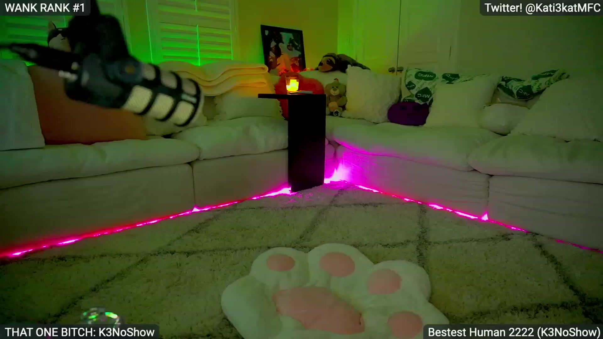 Gallery image thumbnail from Kati3Kat's myfreecams stream on, 06/28/2023, 06:39 image 2 of 20