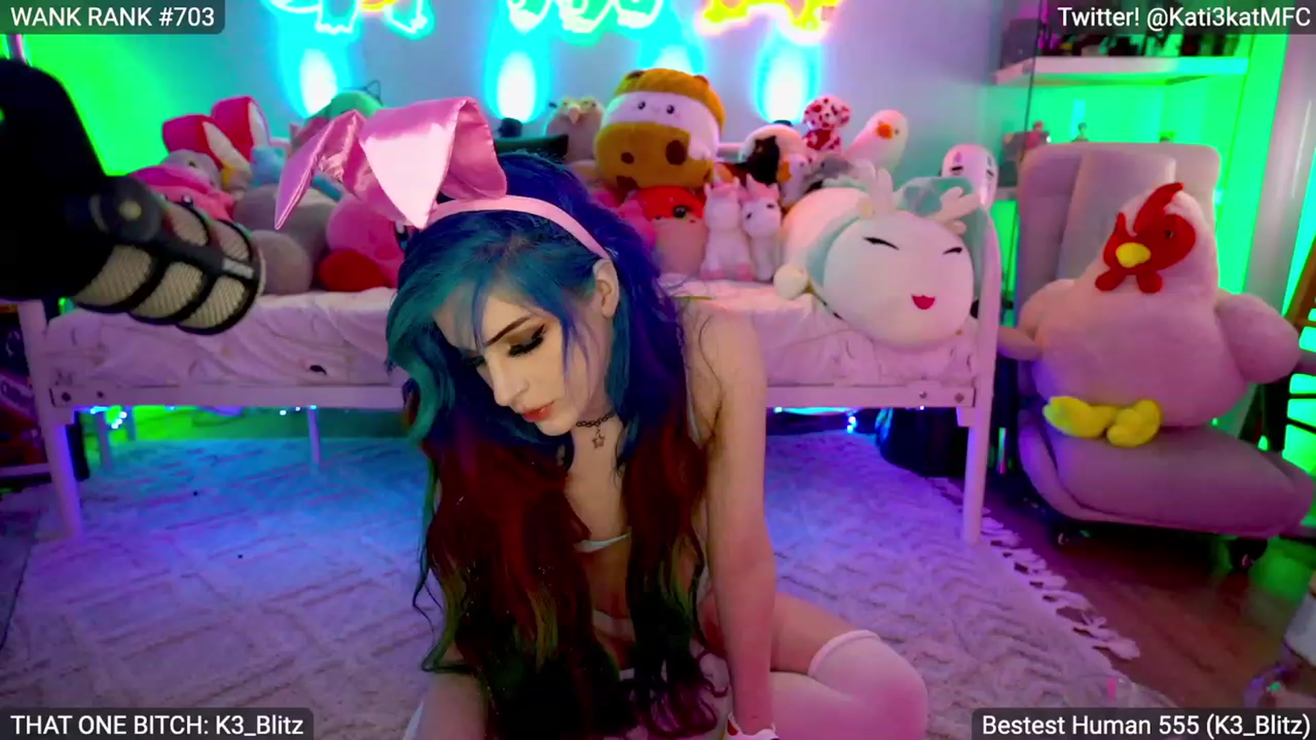 Gallery image thumbnail from Kati3Kat's myfreecams stream on, 07/09/2023, 05:44 image 1 of 20