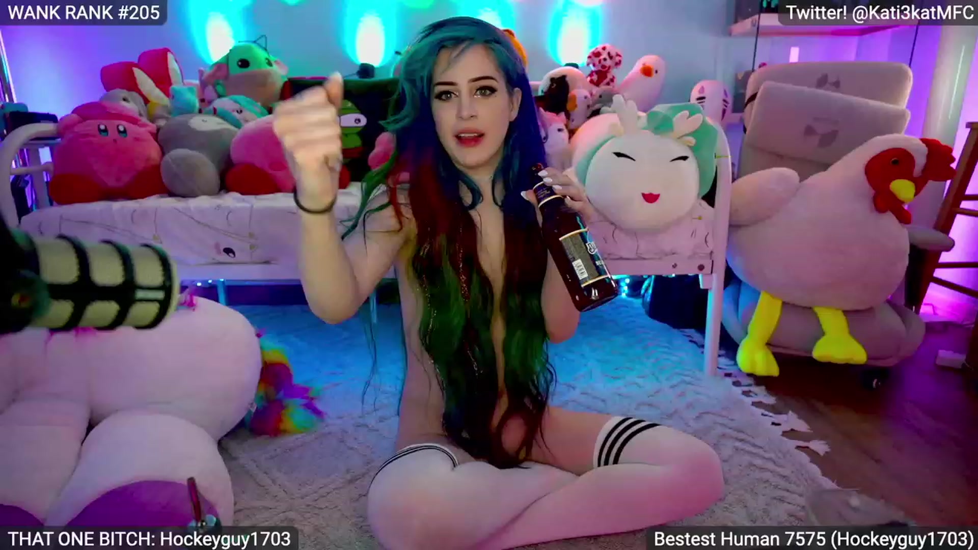 Gallery image thumbnail from Kati3Kat's myfreecams stream on, 07/14/2023, 06:52 image 10 of 20