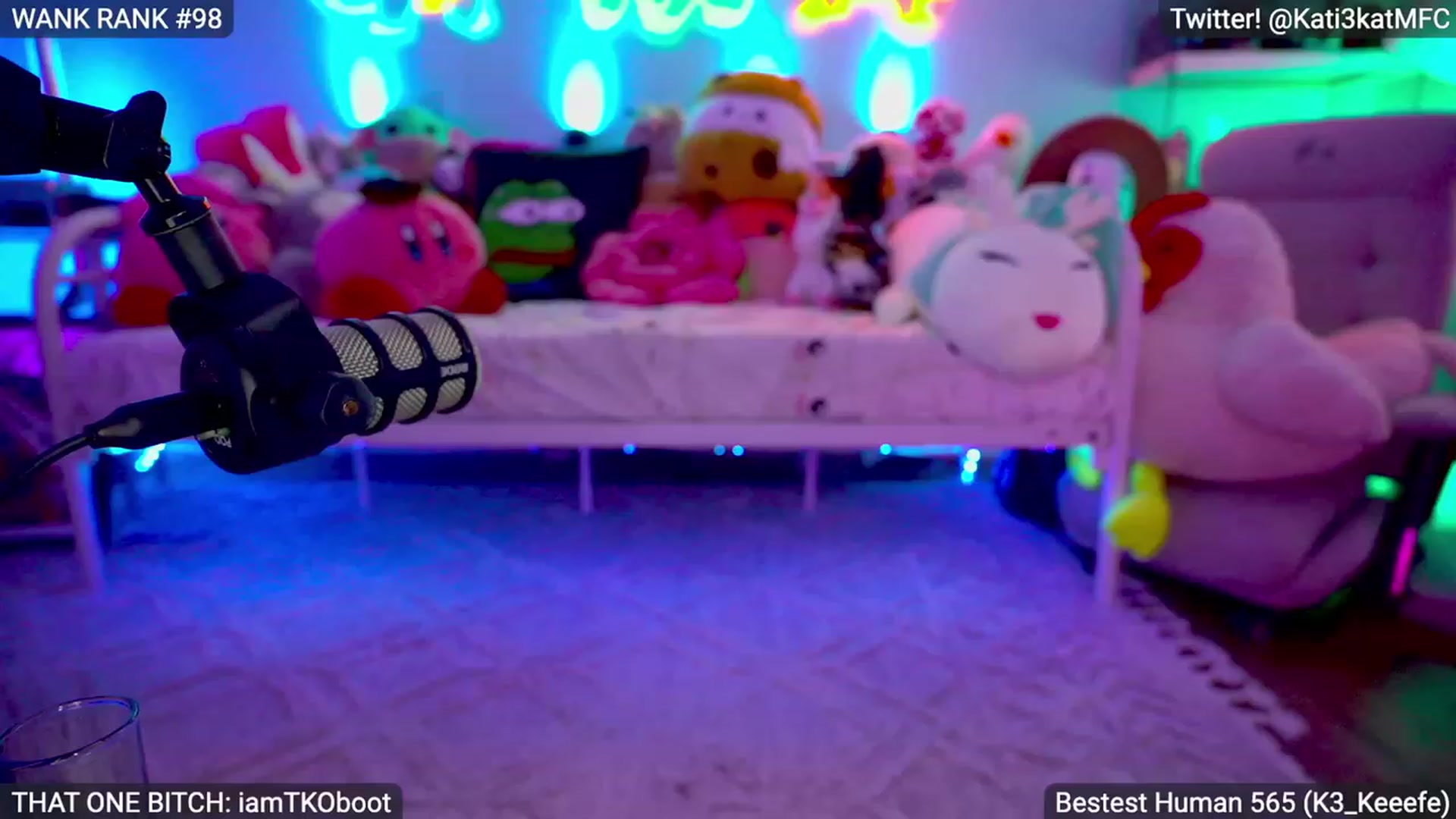 Gallery image thumbnail from Kati3Kat's myfreecams stream on, 07/22/2023, 04:08 image 1 of 20