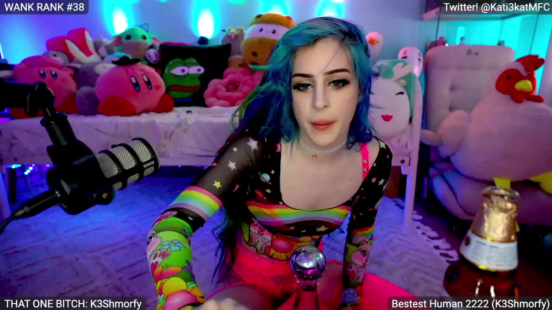 Gallery image thumbnail from Kati3Kat's myfreecams stream on, 08/01/2023, 03:20 image 1 of 20