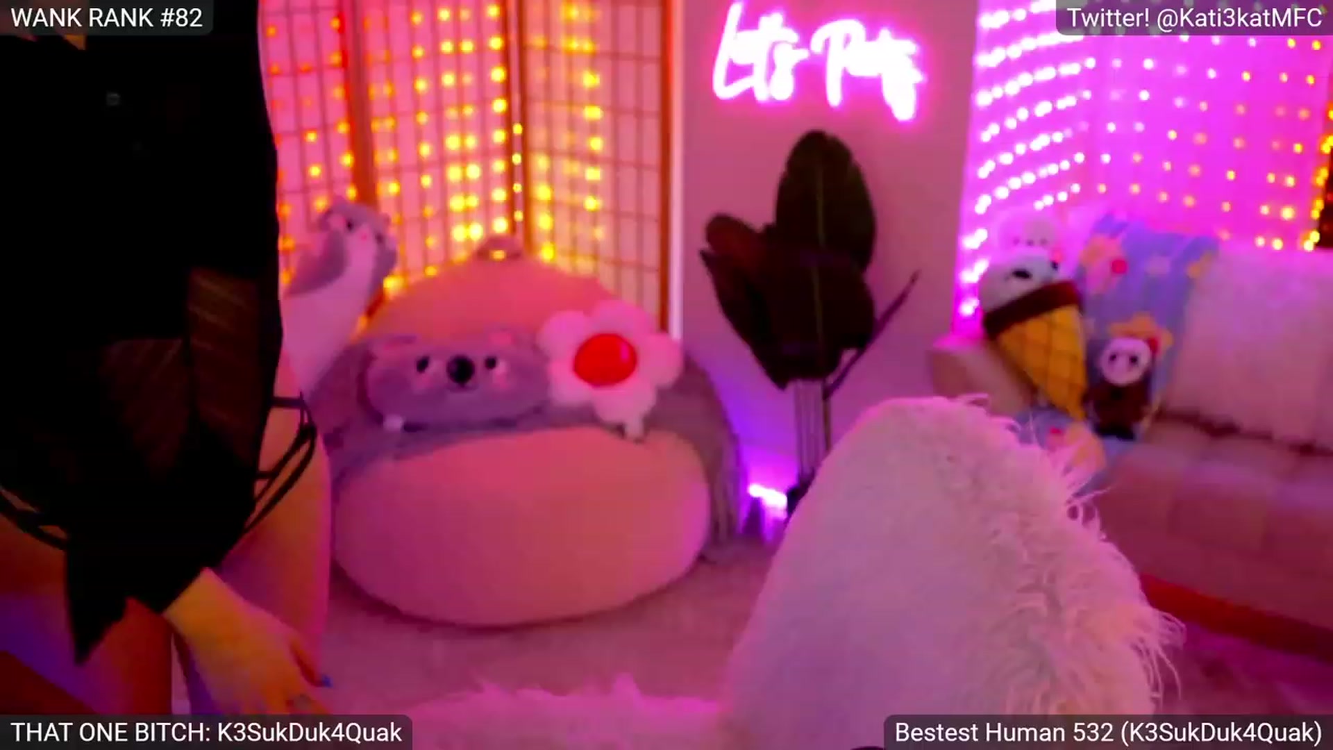 Gallery image thumbnail from Kati3Kat's myfreecams stream on, 08/11/2023, 03:33 image 8 of 20