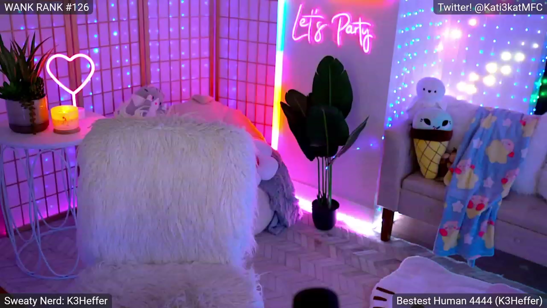 Gallery image thumbnail from Kati3Kat's myfreecams stream on, 09/03/2023, 06:12 image 13 of 20