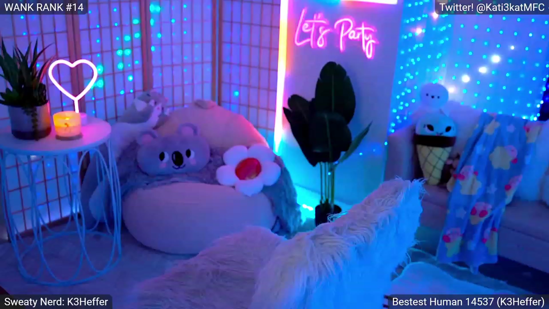 Gallery image thumbnail from Kati3Kat's myfreecams stream on, 09/03/2023, 07:15 image 20 of 20