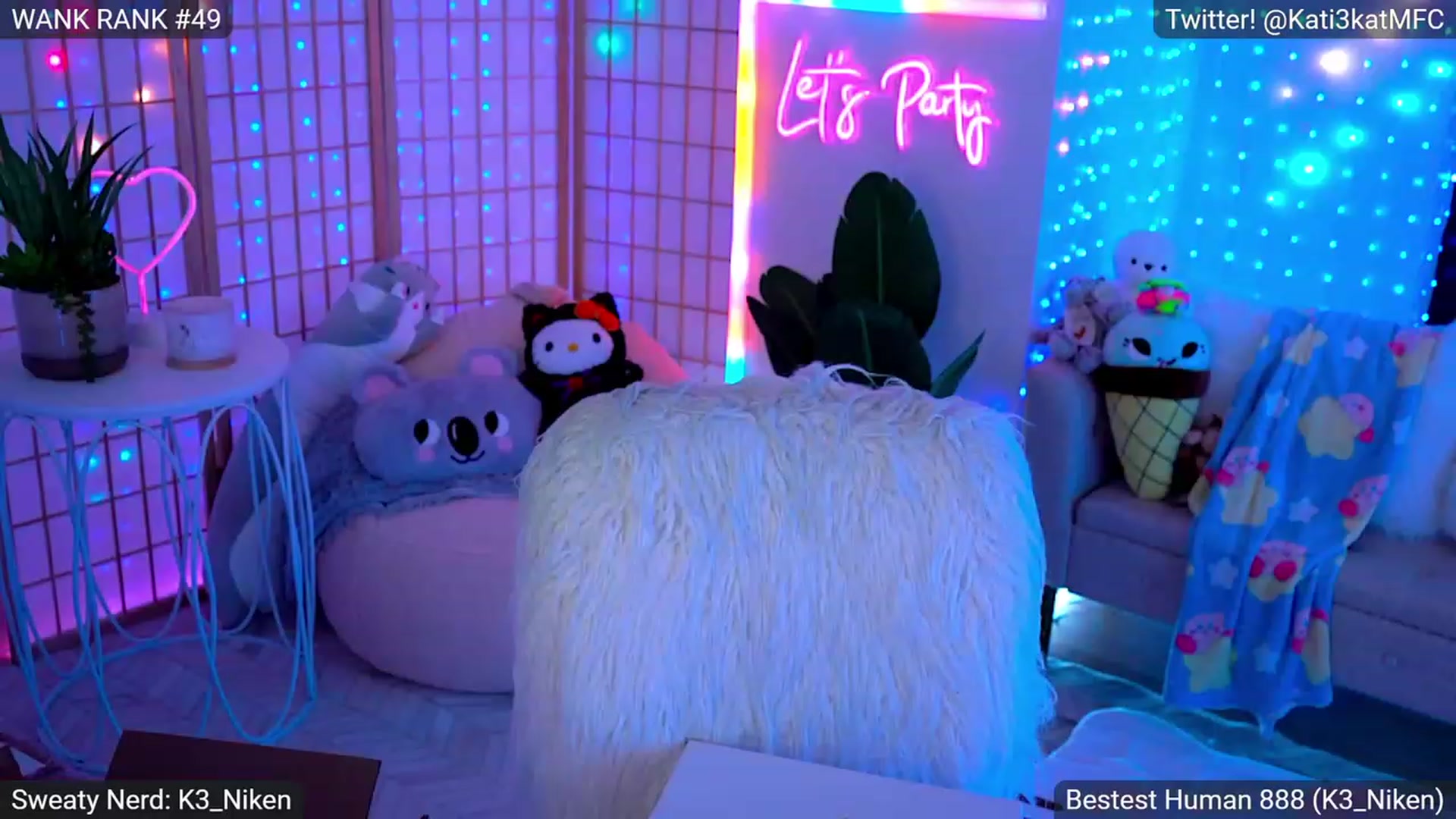 Gallery image thumbnail from Kati3Kat's myfreecams stream on, 09/06/2023, 07:10 image 12 of 20