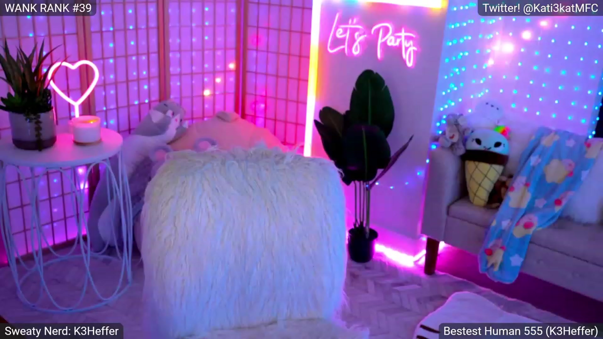 Gallery image thumbnail from Kati3Kat's myfreecams stream on, 09/11/2023, 05:49 image 11 of 20