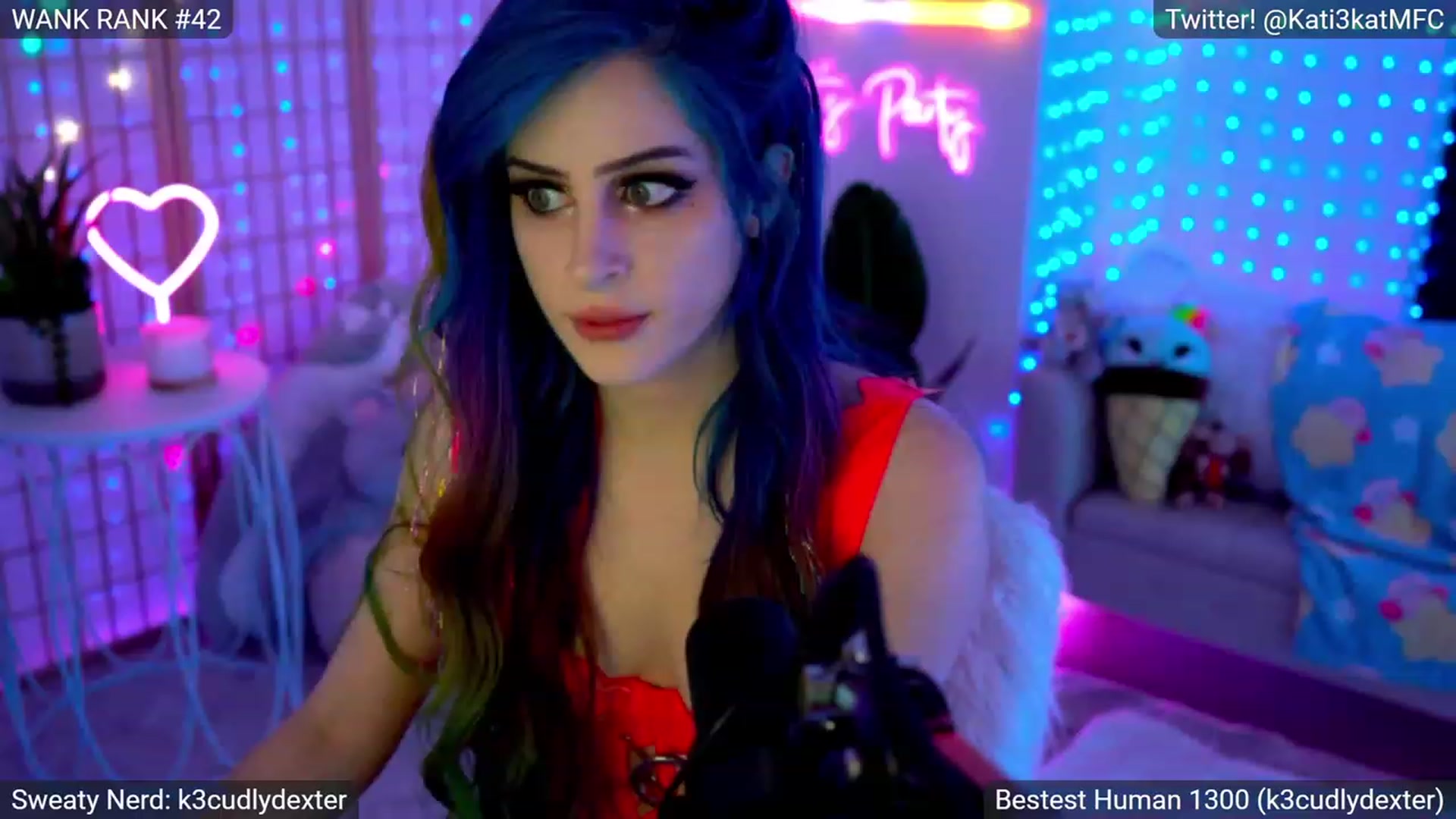 Gallery image thumbnail from Kati3Kat's myfreecams stream on, 09/14/2023, 05:50 image 15 of 20