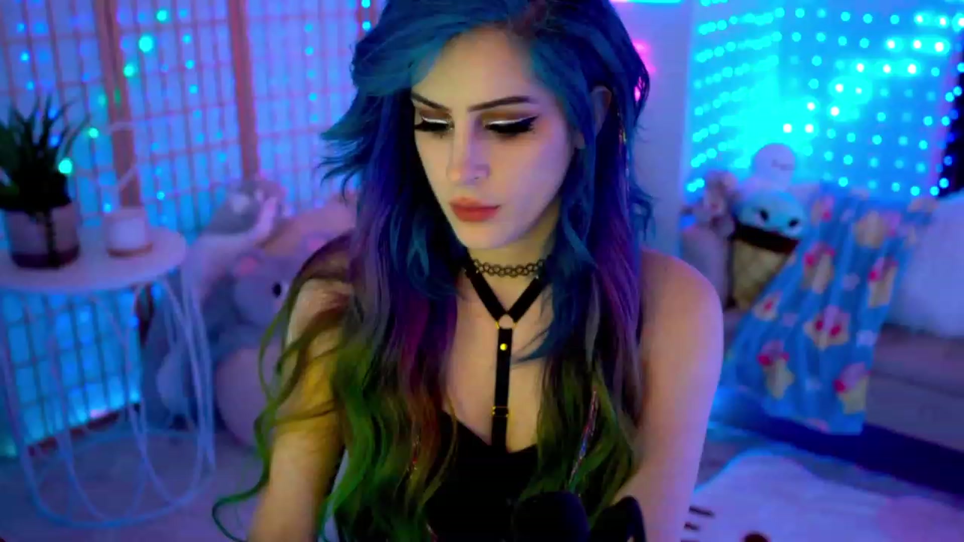 Gallery image thumbnail from Kati3Kat's myfreecams stream on, 09/23/2023, 04:00 image 2 of 20