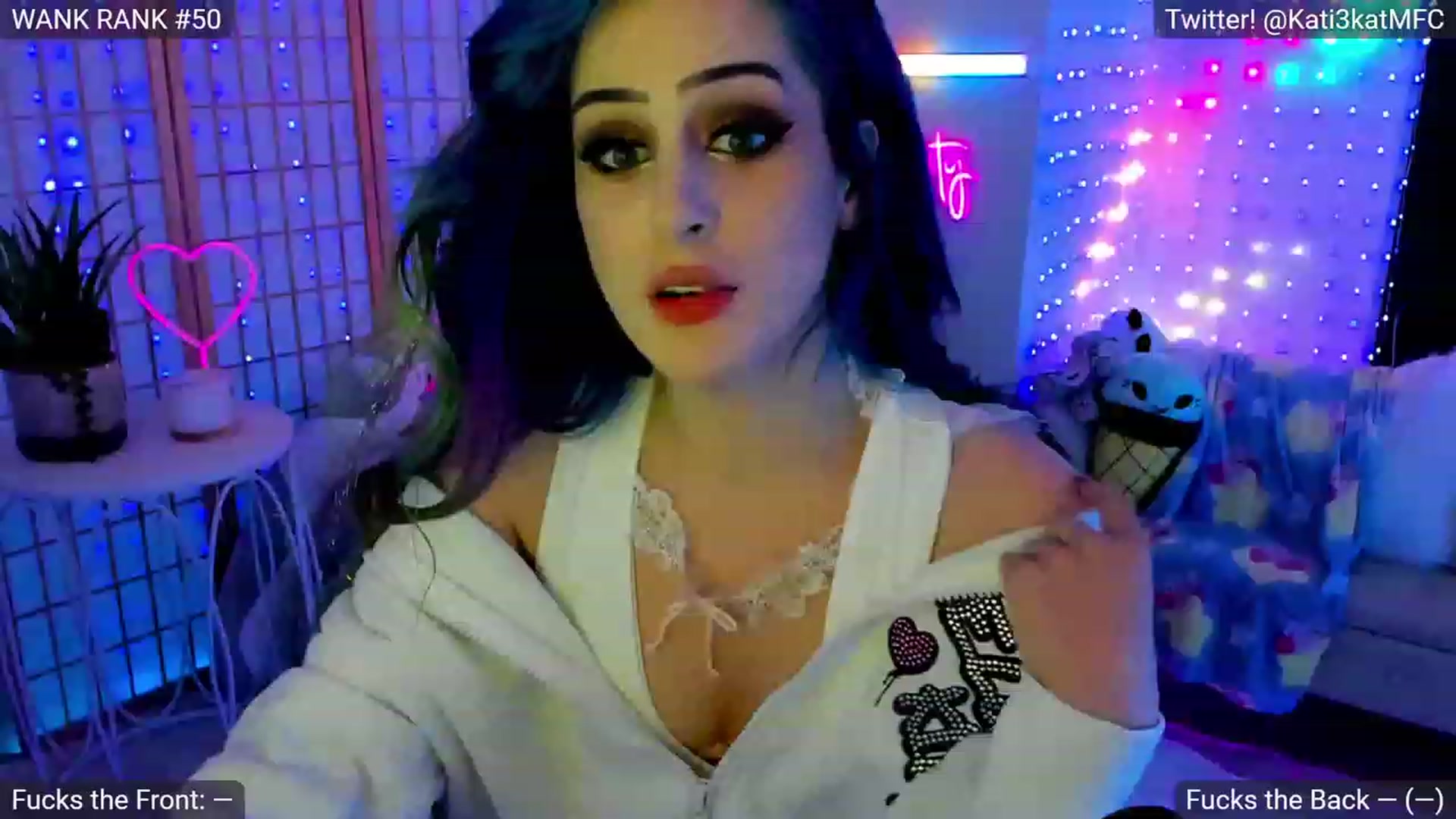 Gallery image thumbnail from Kati3Kat's myfreecams stream on, 09/28/2023, 04:52 image 1 of 20