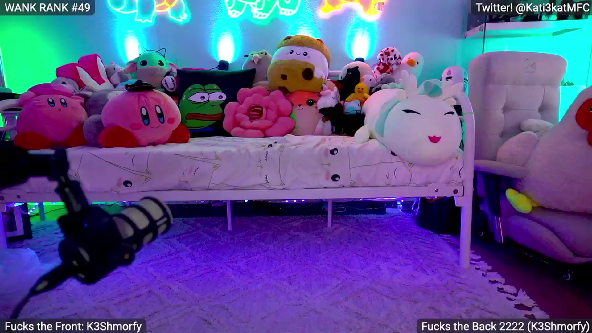 Gallery image thumbnail from Kati3Kat's myfreecams stream on, 09/30/2023, 04:53 image 16 of 20