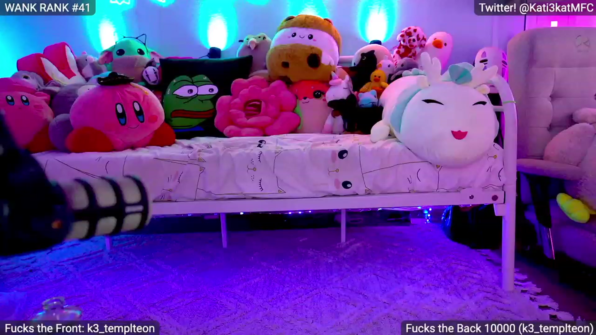 Gallery image thumbnail from Kati3Kat's myfreecams stream on, 09/30/2023, 06:40 image 14 of 20