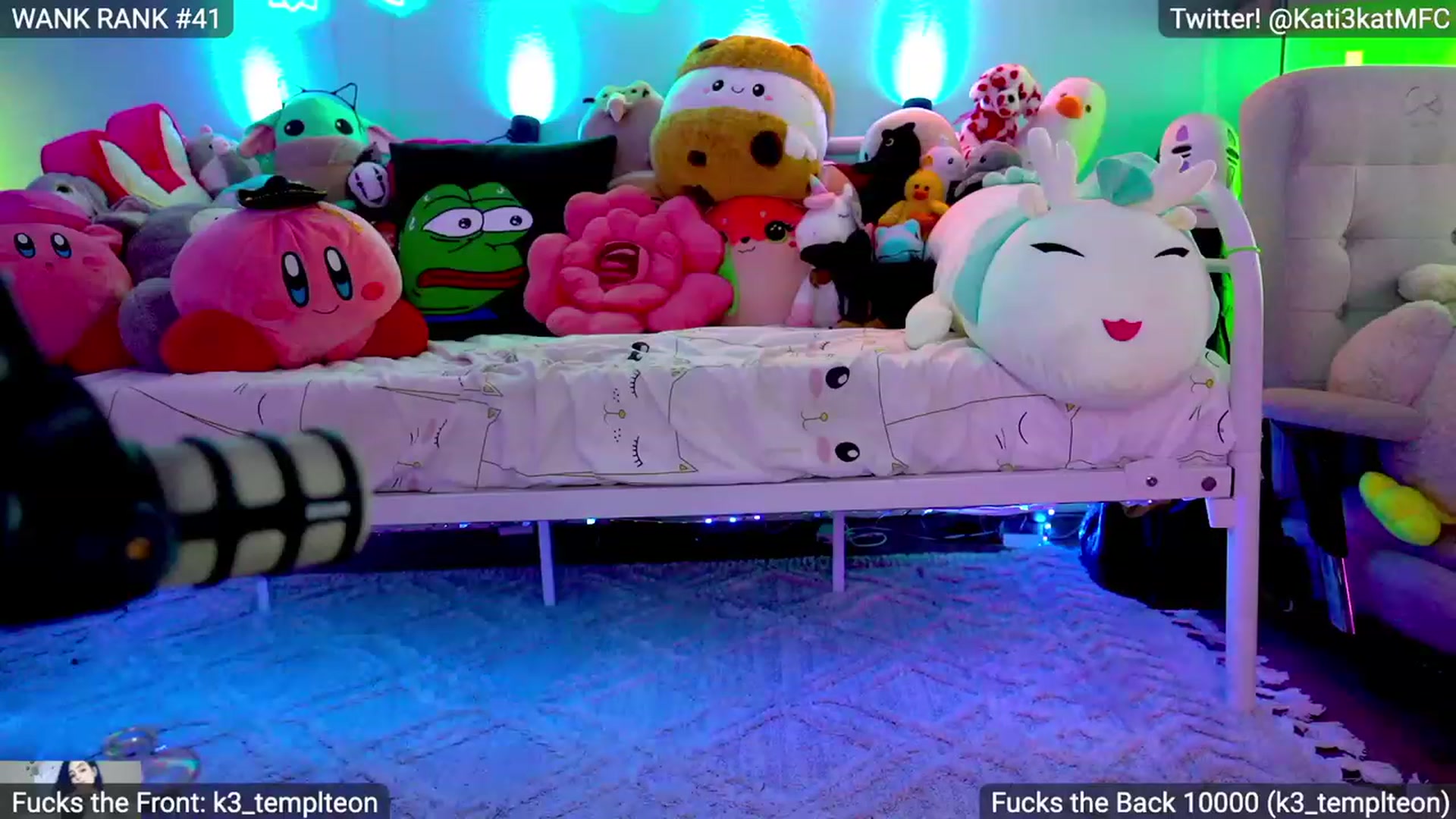 Gallery image thumbnail from Kati3Kat's myfreecams stream on, 09/30/2023, 06:40 image 13 of 20