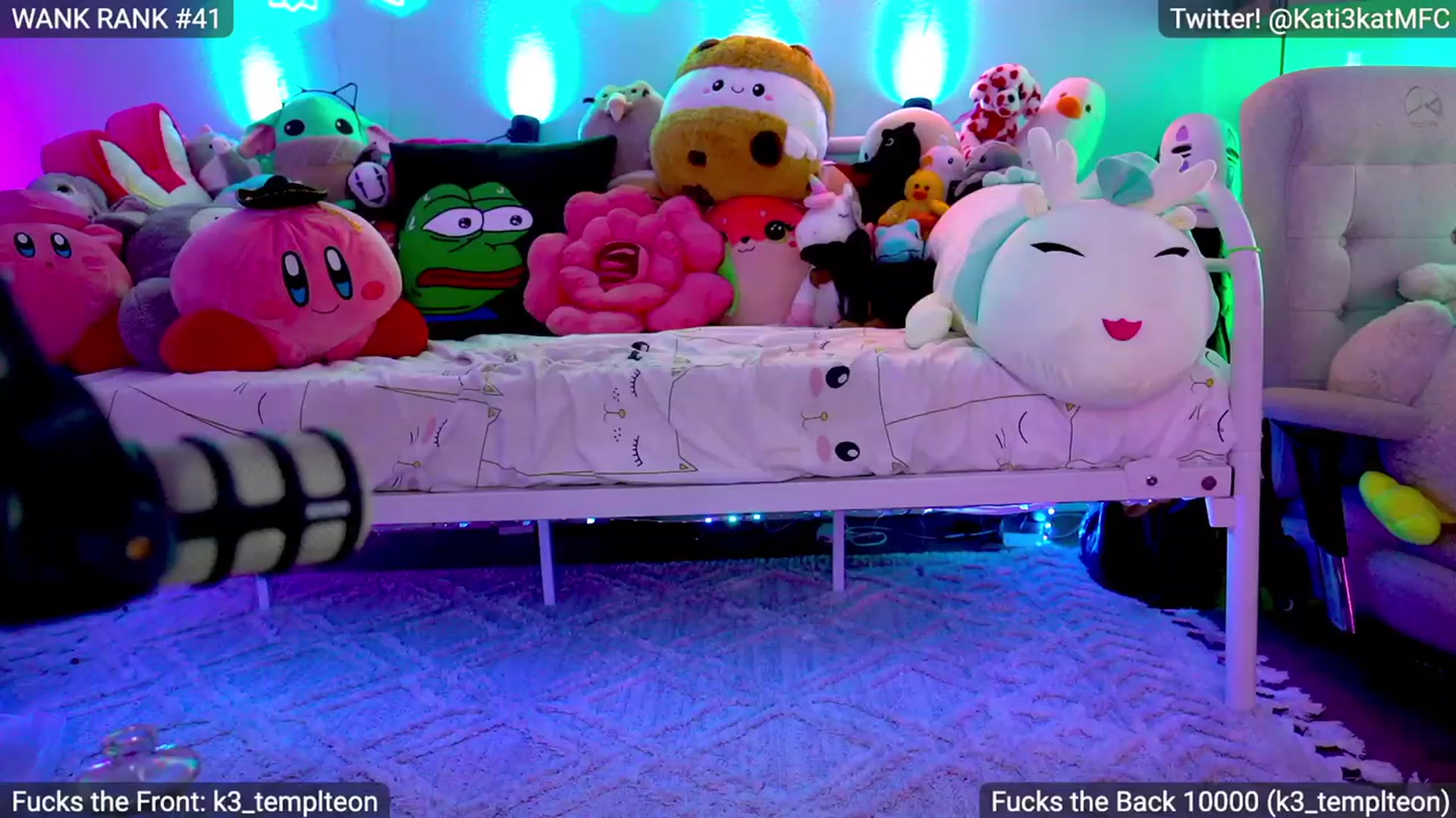 Gallery image thumbnail from Kati3Kat's myfreecams stream on, 09/30/2023, 06:40 image 15 of 20