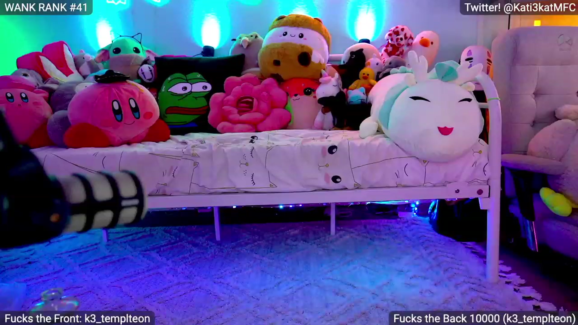 Gallery image thumbnail from Kati3Kat's myfreecams stream on, 09/30/2023, 06:40 image 16 of 20