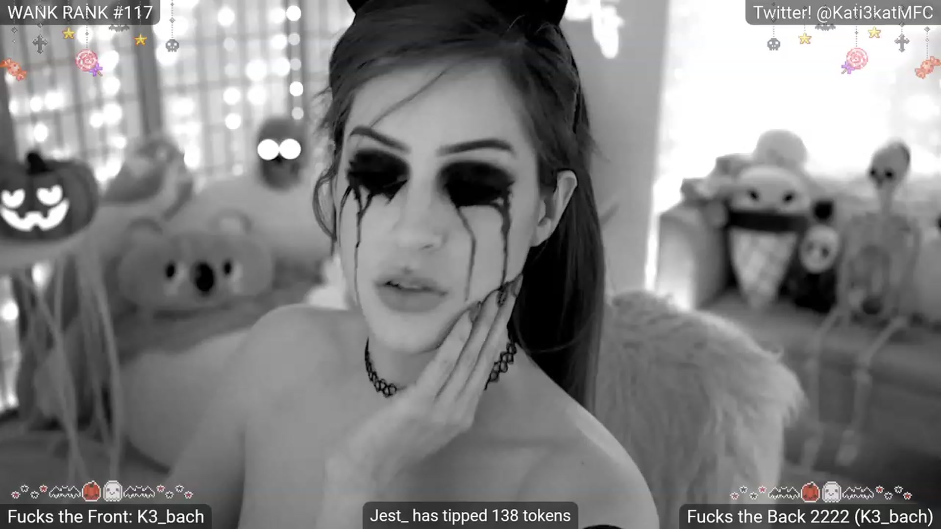 Gallery image thumbnail from Kati3Kat's myfreecams stream on, 10/07/2023, 08:27 image 17 of 20