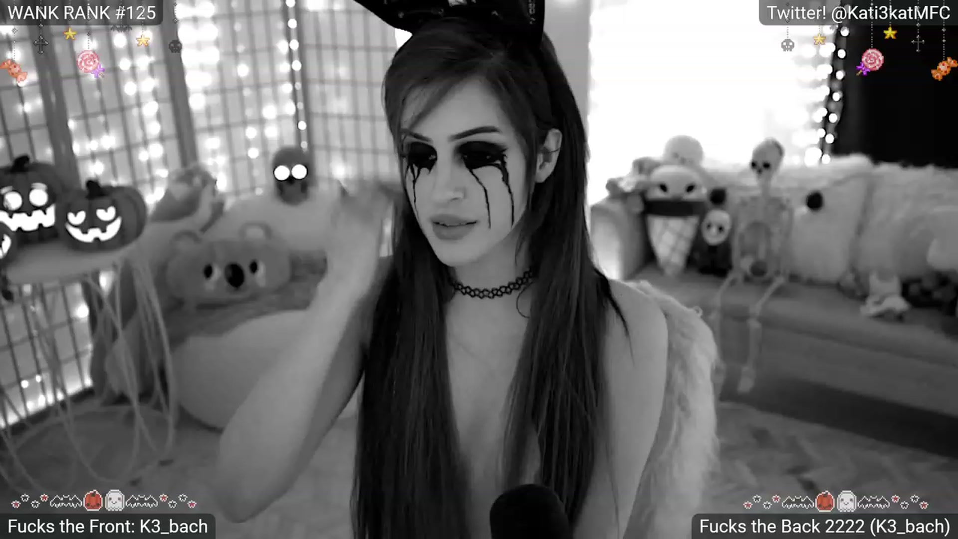 Gallery image thumbnail from Kati3Kat's myfreecams stream on, 10/07/2023, 08:27 image 3 of 20
