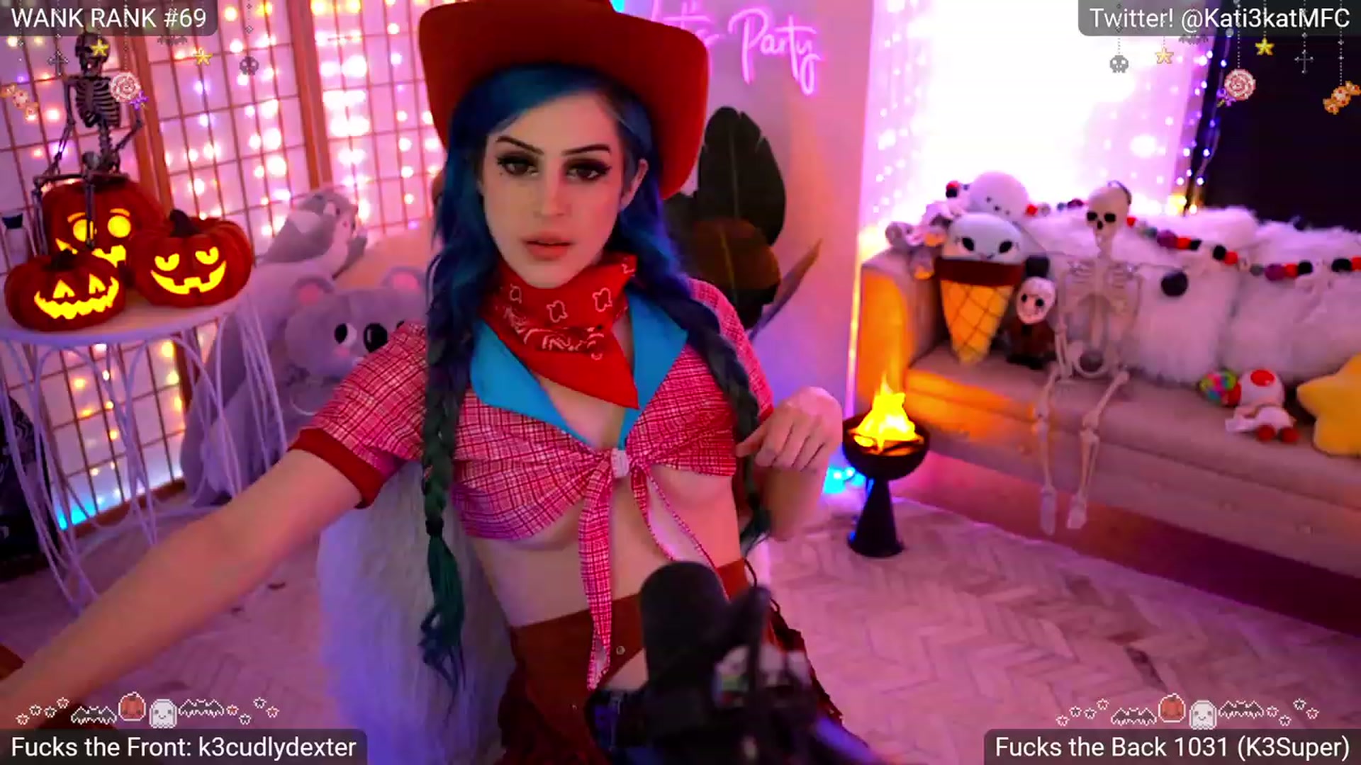 Gallery image thumbnail from Kati3Kat's myfreecams stream on, 10/12/2023, 03:08 image 2 of 20